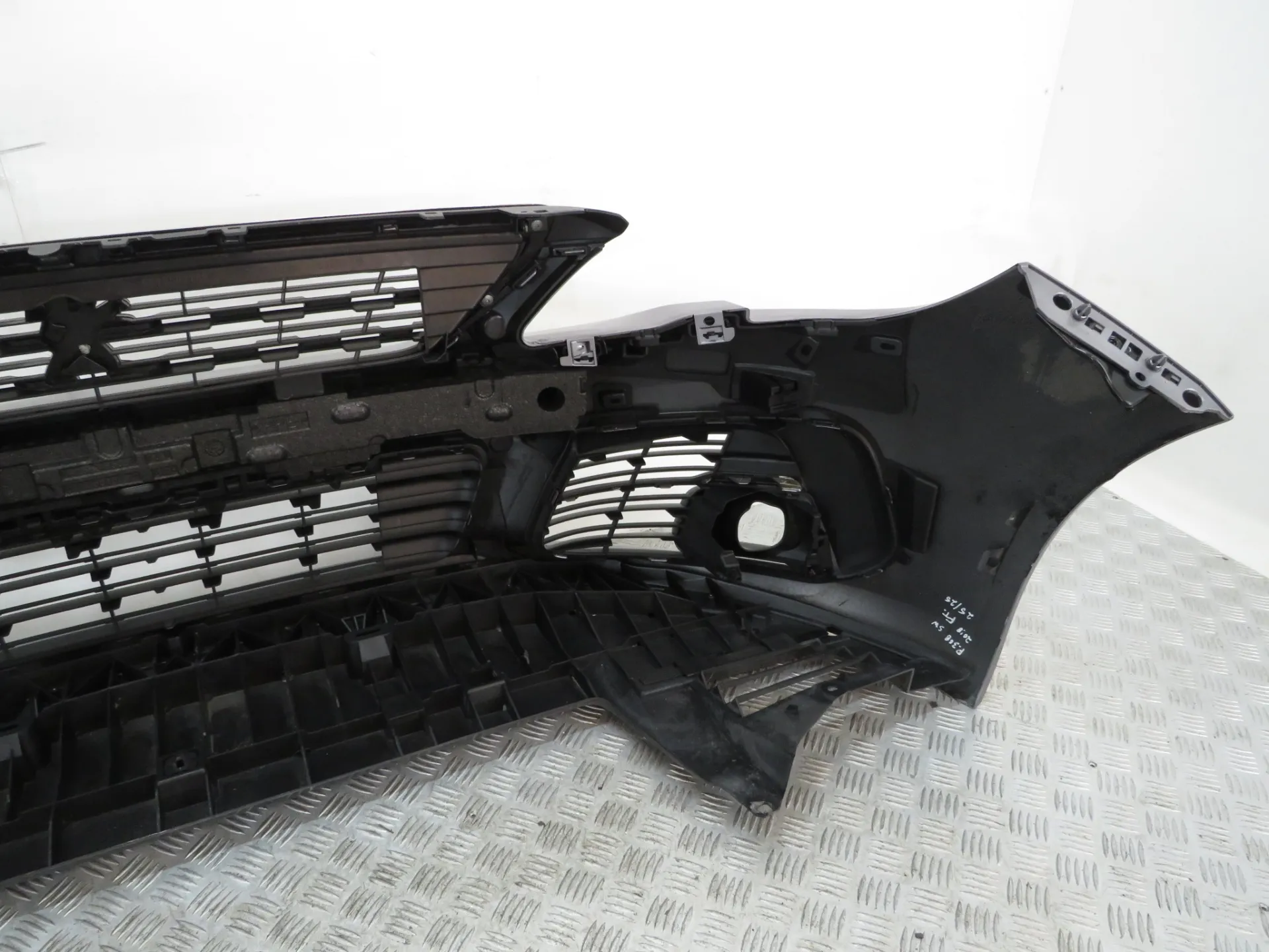 Front Bumper PEUGEOT 308 SW II Van (LC_) Imagem-7