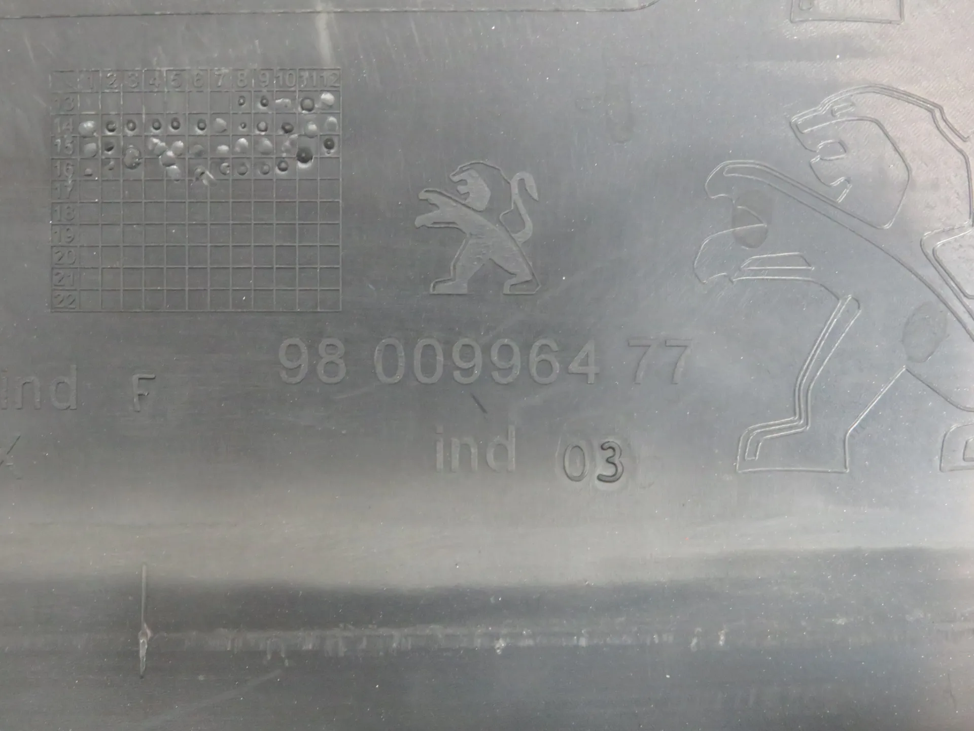 Rear Bumper PEUGEOT 308 SW II Van (LC_) Imagem-9