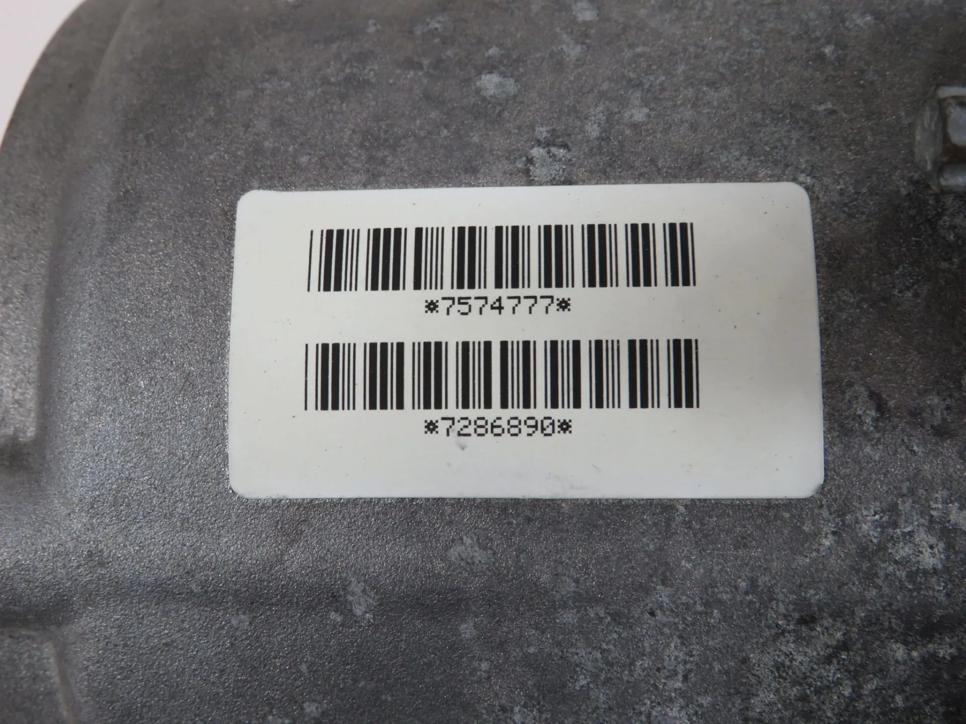 Transfer case BMW X6 (E71, E72) Imagem-4