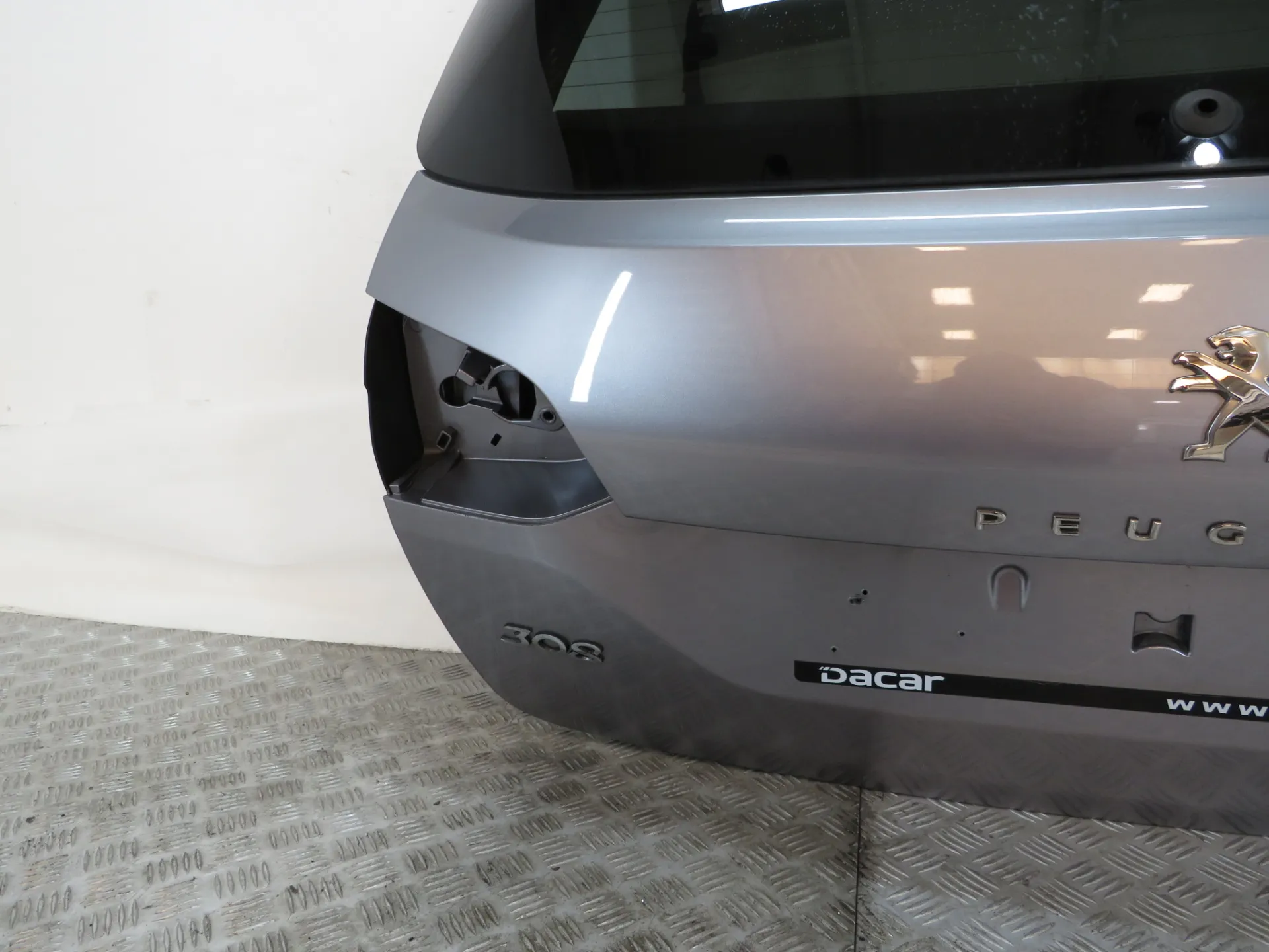 Tailgate / Trunk lid PEUGEOT 308 SW II Van (LC_) Imagem-1