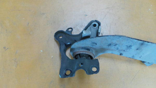 Braccio di sospensione posteriore destro SAAB 9-3 Sedan (YS3F) Imagem-1