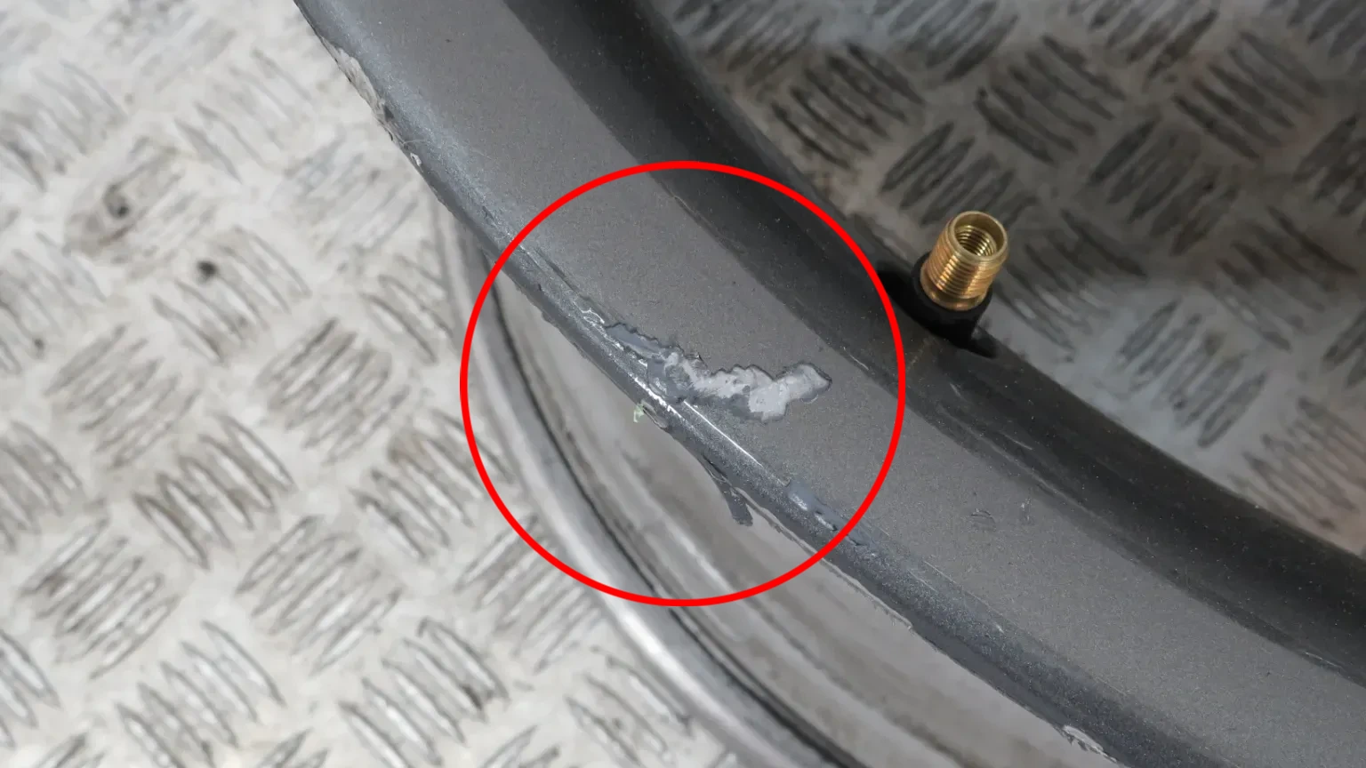 Jante Avant Droite BMW X6 (E71, E72) Imagem-6