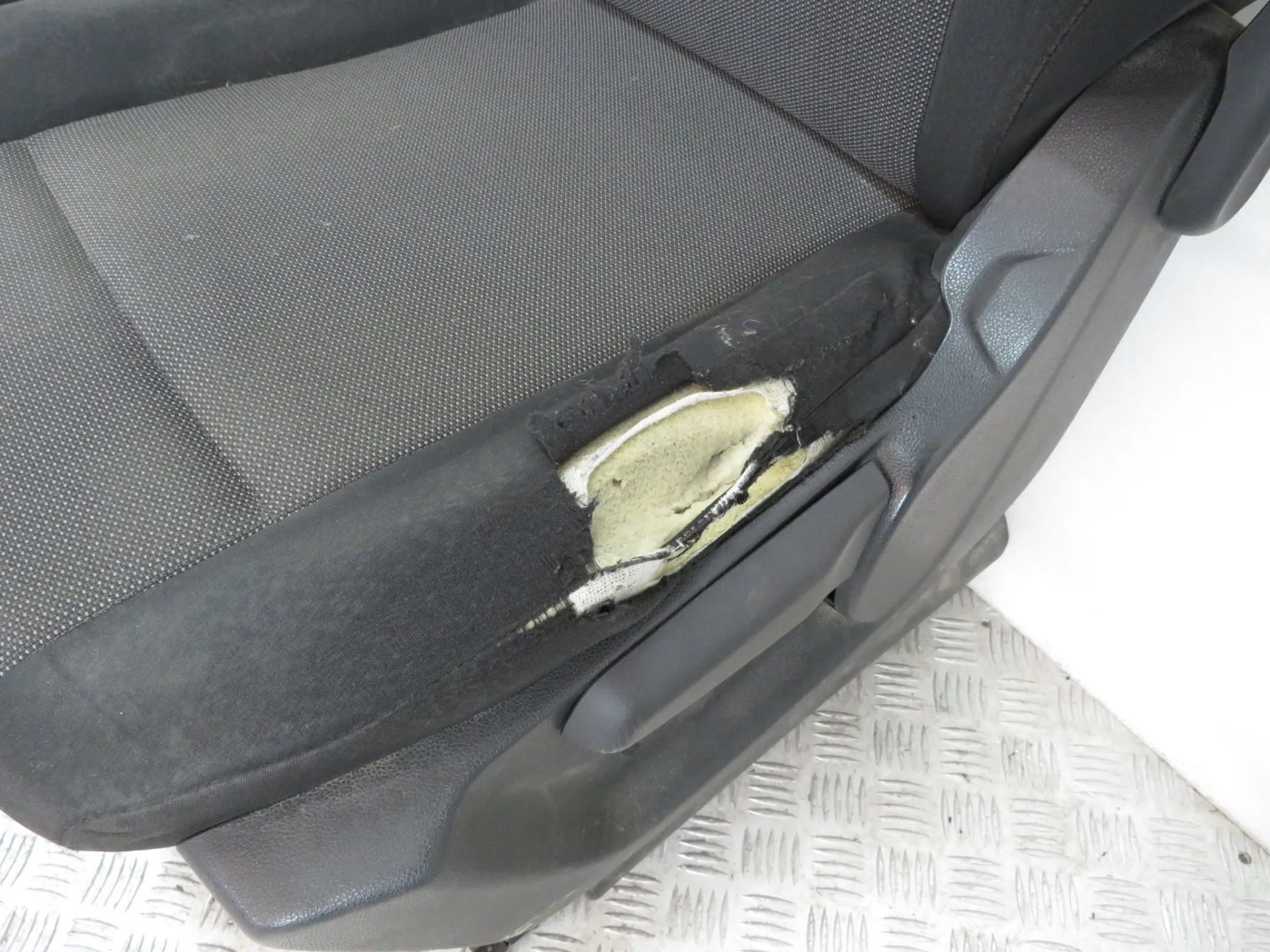 Conjunto de bancos CITROËN Berlingo (K9) Imagem-1