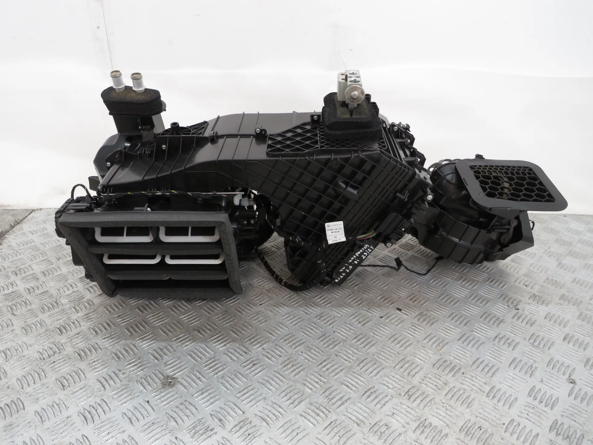 Riscaldamento completo VOLKSWAGEN Transporter VI Kombi (SGB, SGG, SGJ) Imagem-2