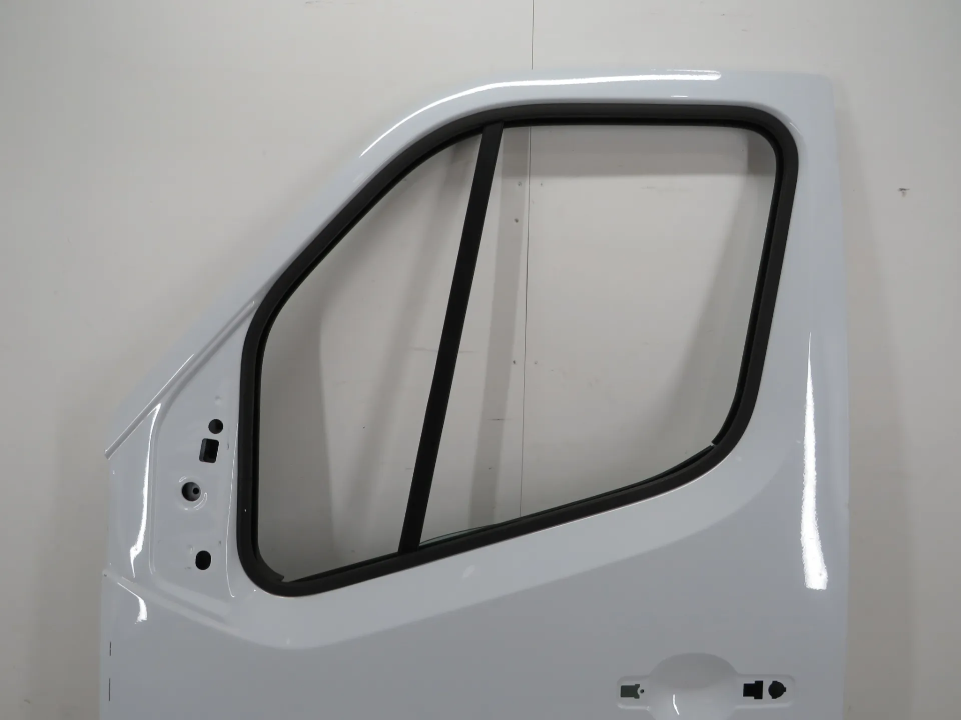 Porta anteriore sinistra RENAULT Master III (FV) Imagem-4