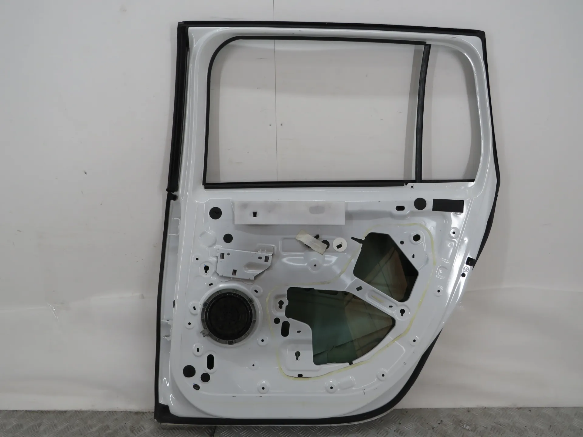 Porta trás direita CITROËN C4 Grand Picasso II (DA_, DE_) Imagem-3