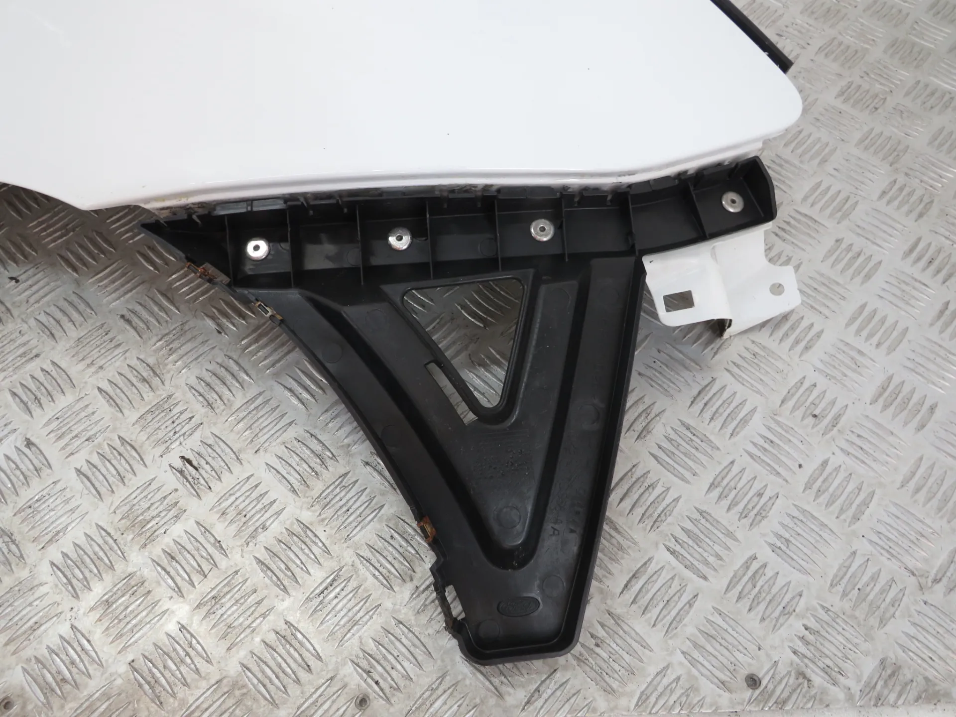 Guarda-lamas direito FORD Transit Custom Kombi Imagem-1