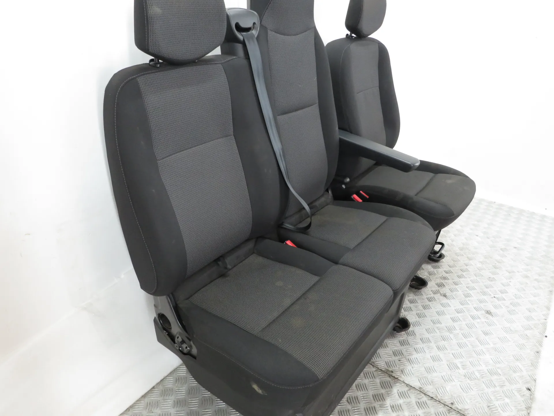 Conjunto de bancos RENAULT Master III (FV) Imagem-2