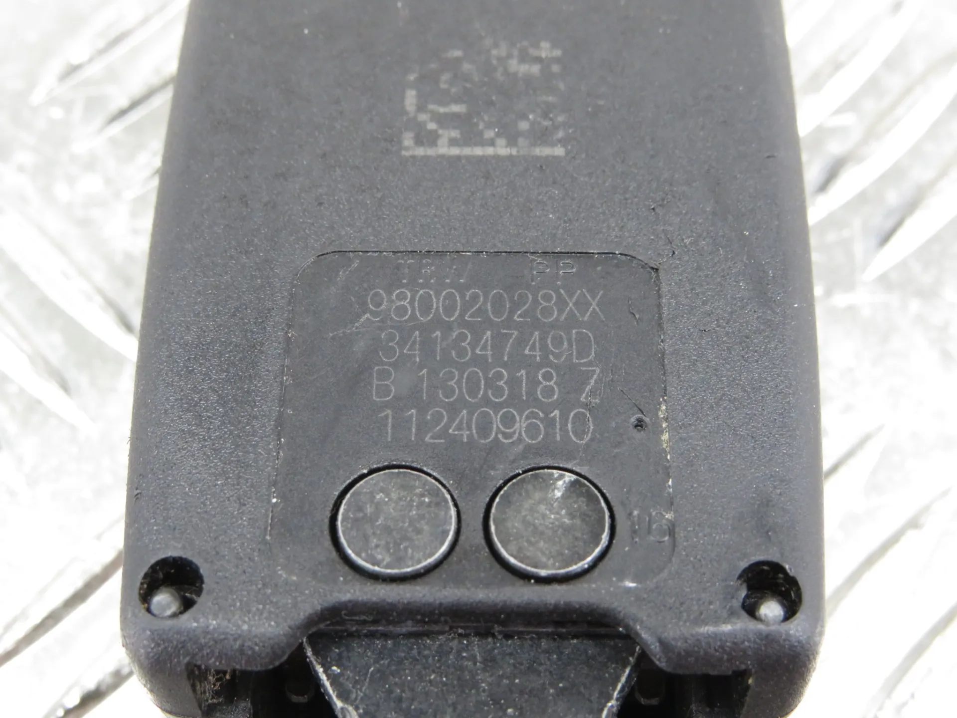 Left rear seat belt buckle PEUGEOT 308 SW II Van (LC_) Imagem-3