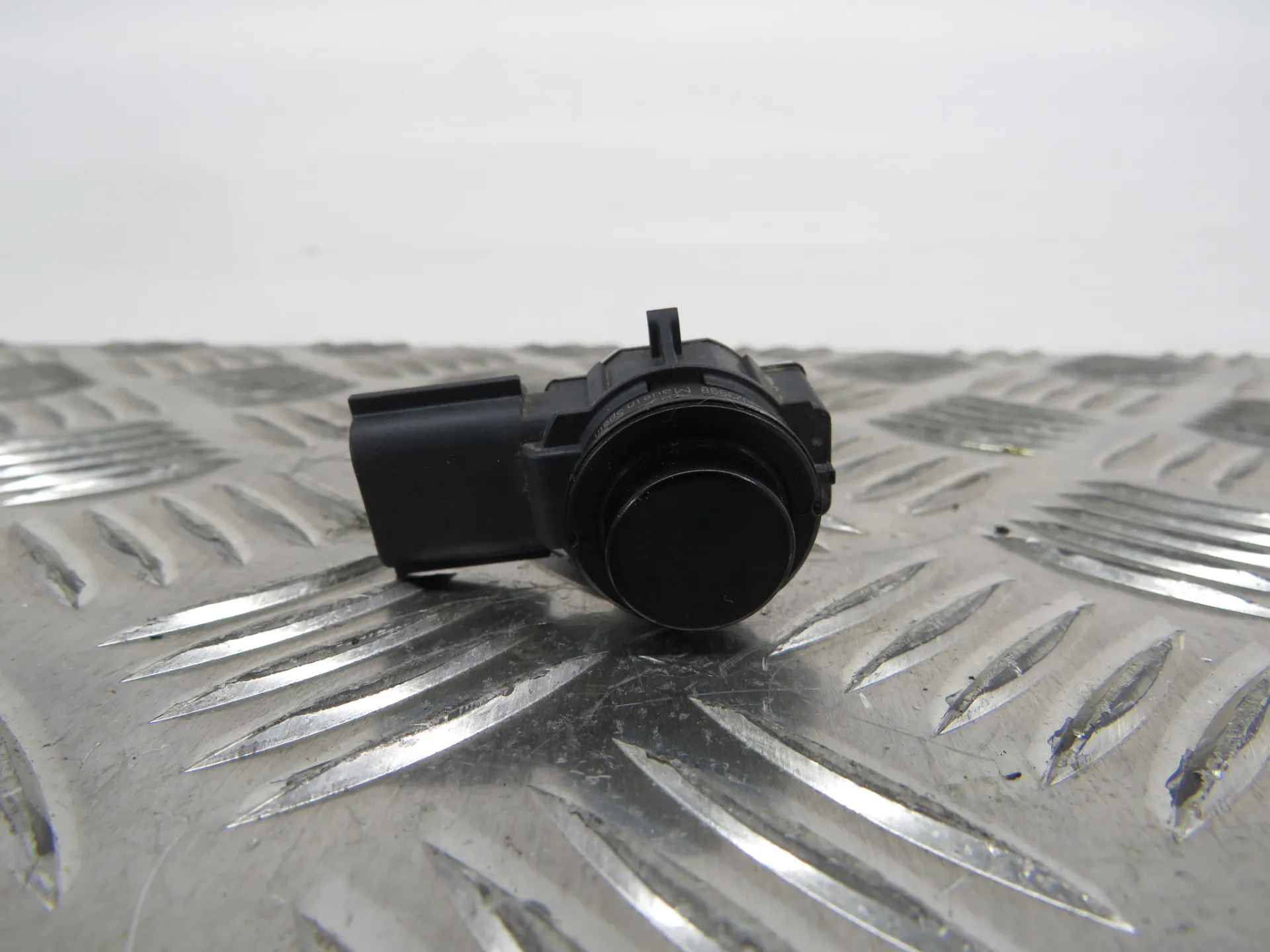 Rear Parking Sensor RENAULT Master III (FV) Imagem-1
