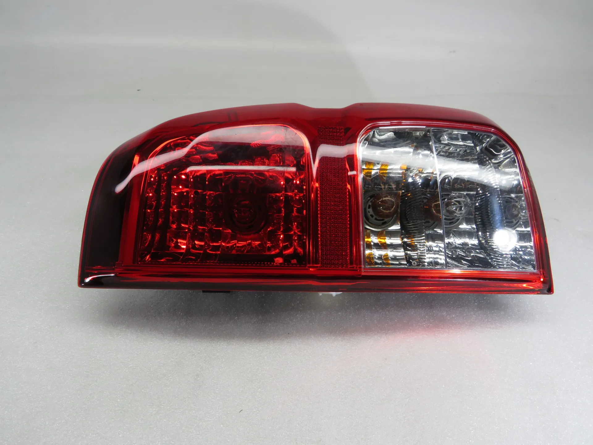 Fanale Destro TOYOTA Hilux VIII Pick Up (_N12_, _N13_) Imagem-1