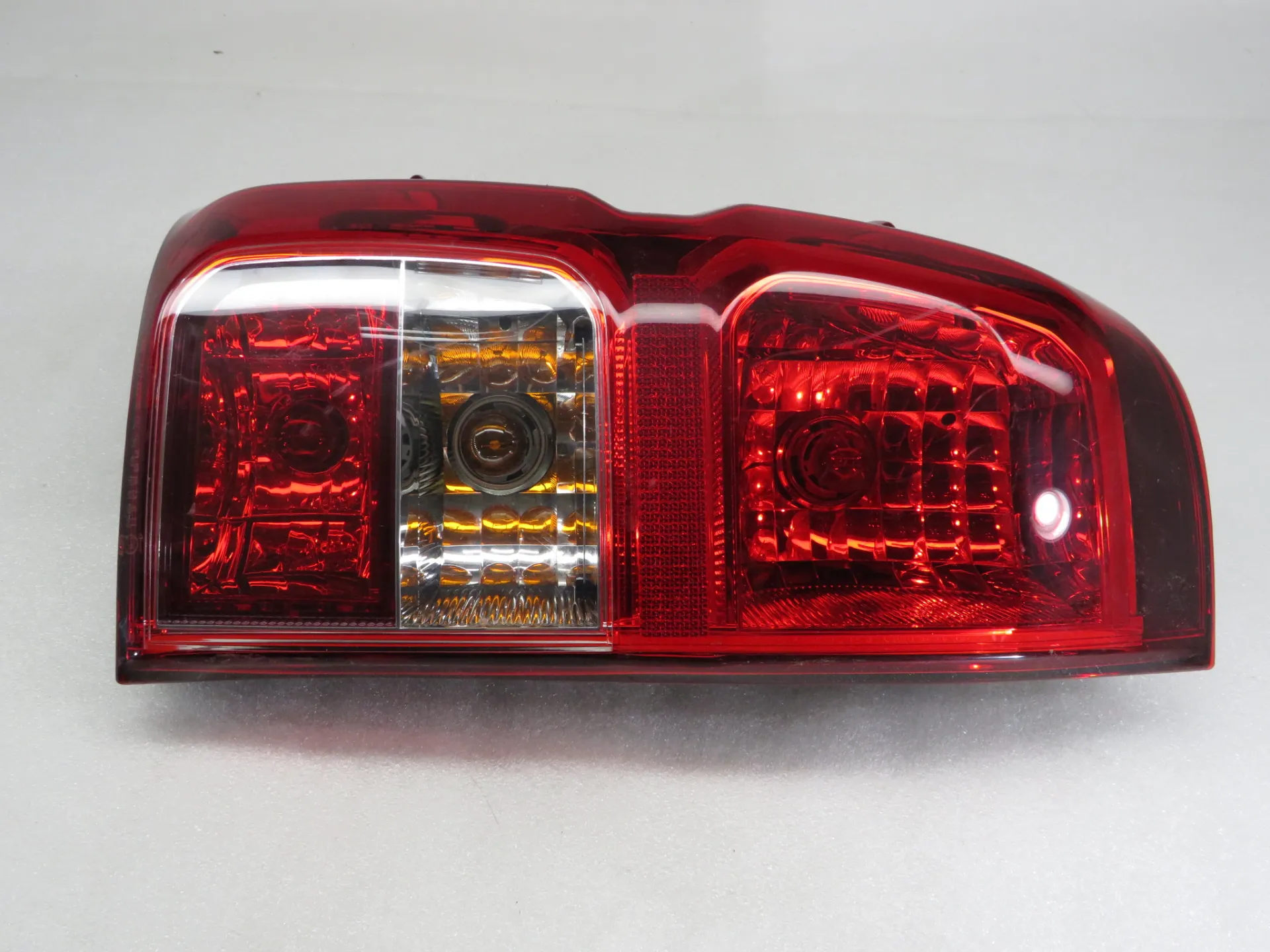 Fanale Sinistro TOYOTA Hilux VIII Pick Up (_N12_, _N13_) Imagem-1