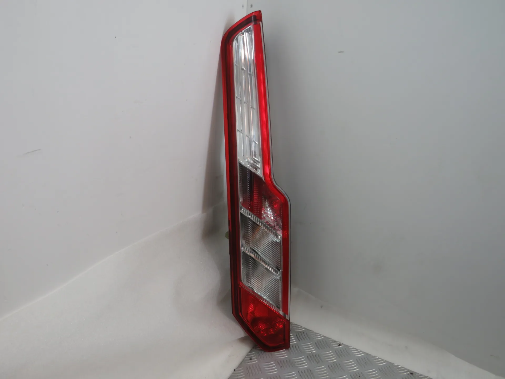 Fanale Sinistro FORD Transit Custom Kombi Imagem-1