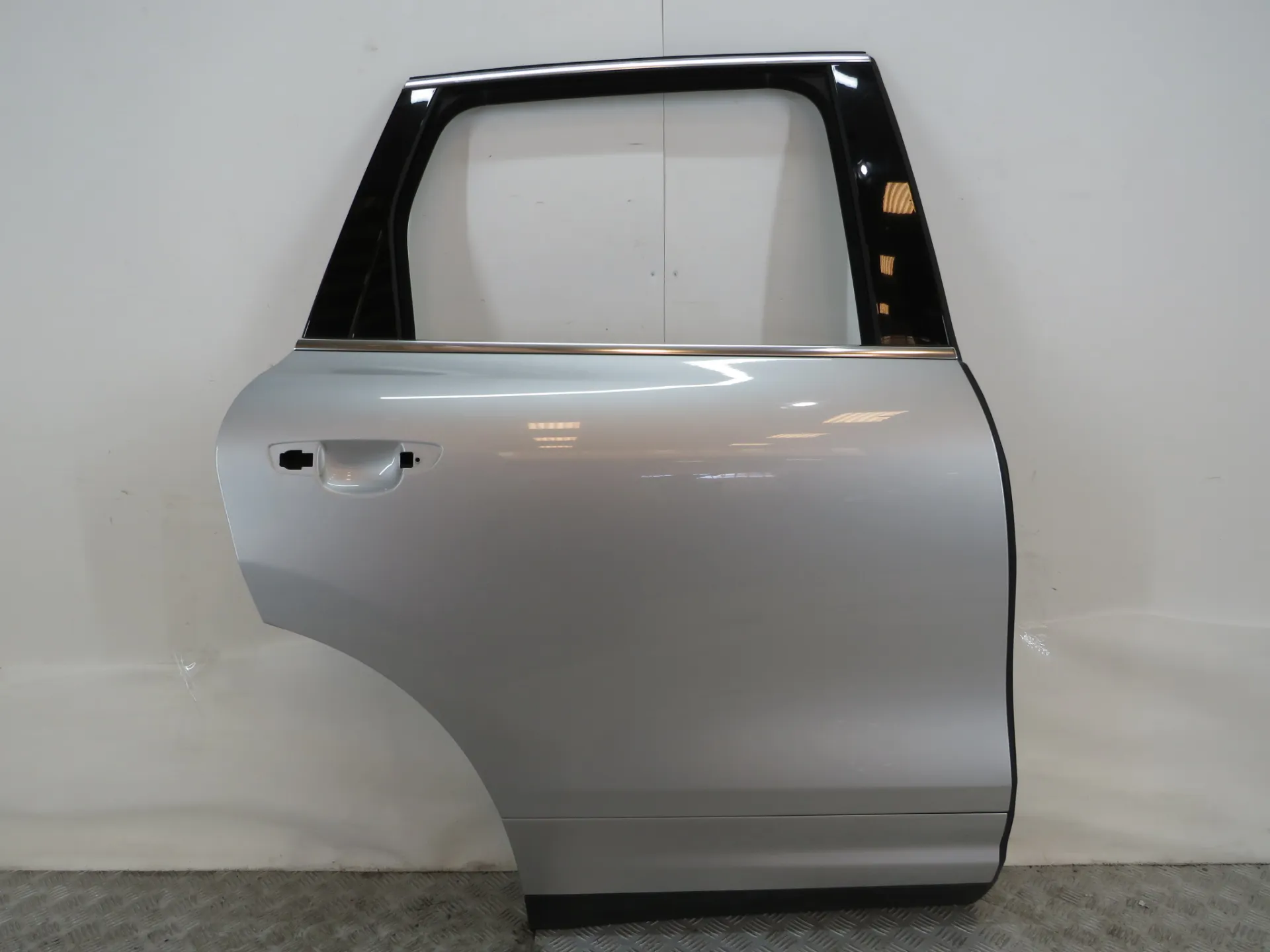 Porta trás direita PORSCHE Cayenne (92A)