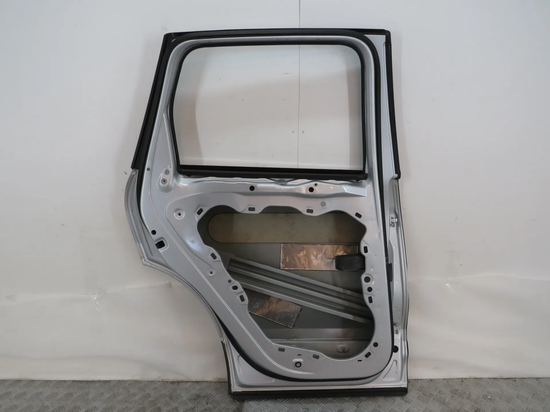 Porta trás esquerda PORSCHE Cayenne (92A) Imagem-4