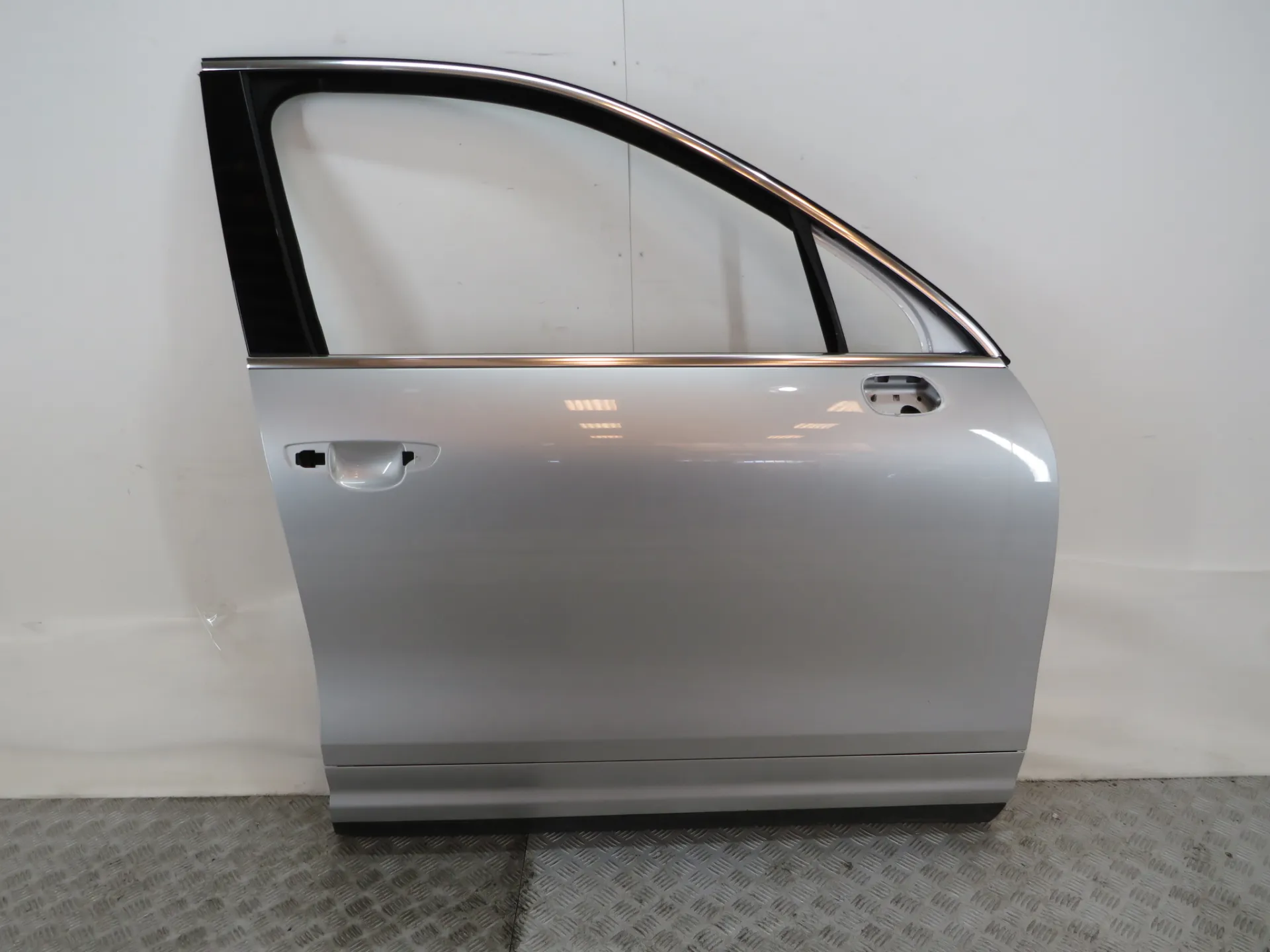 Porta frente direita PORSCHE Cayenne (92A)