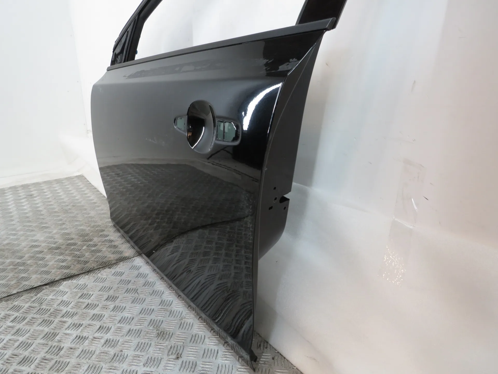 Porta frente esquerda VOLVO V40 Hatchback Imagem-3