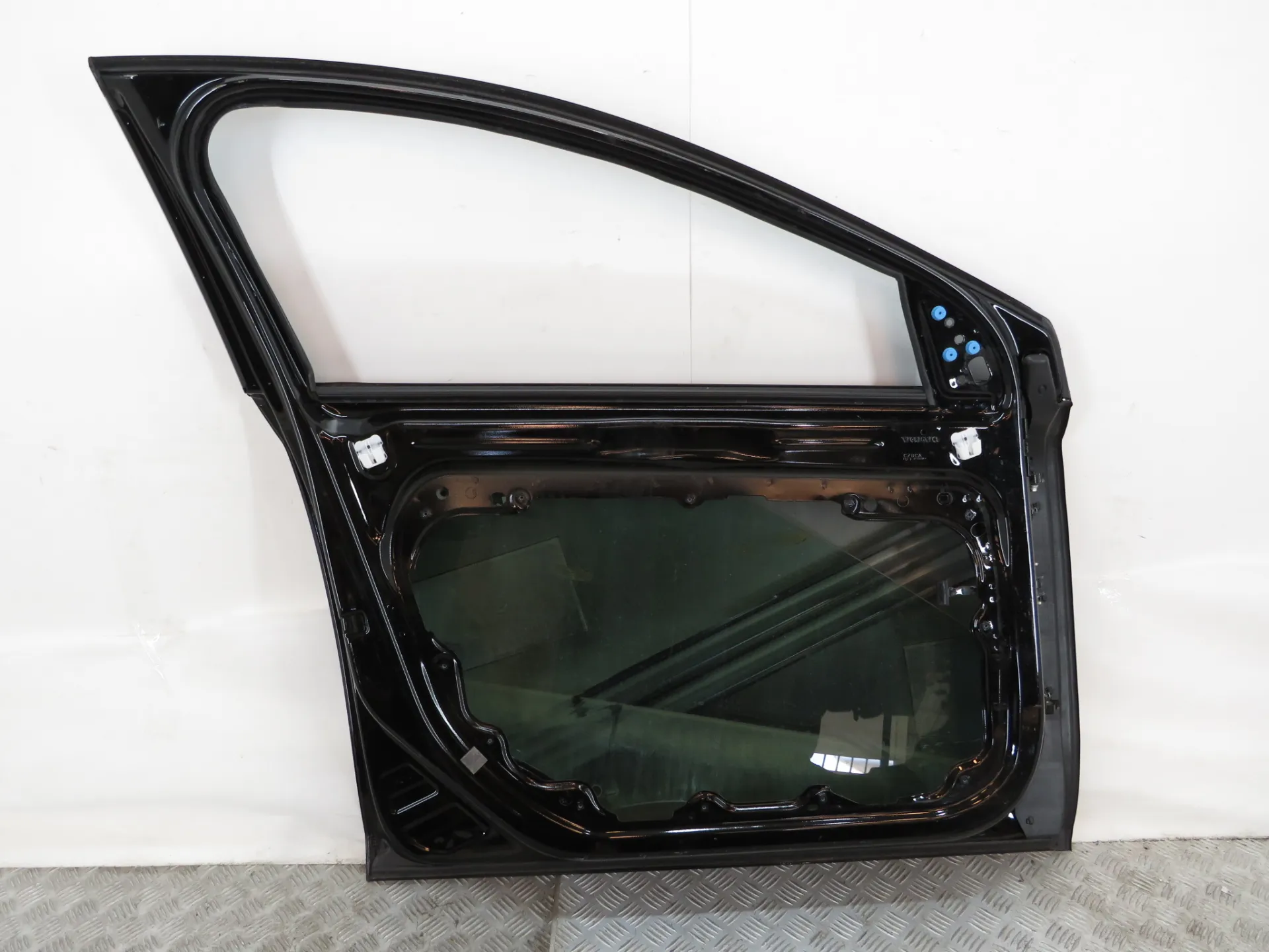Porta frente esquerda VOLVO V40 Hatchback Imagem-4