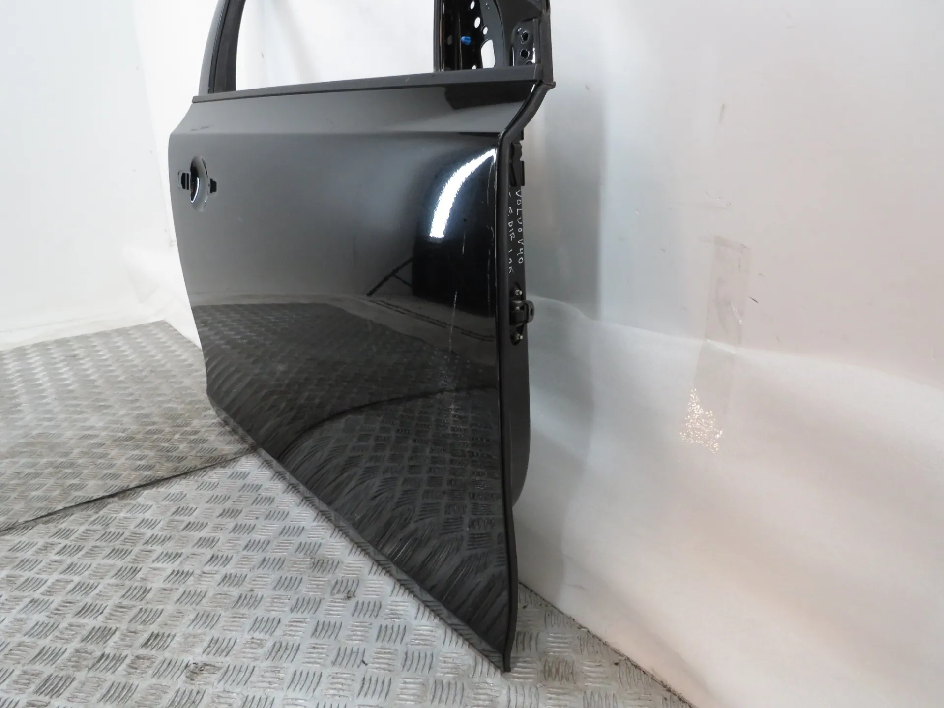 Porta anteriore destra VOLVO V40 Hatchback Imagem-1