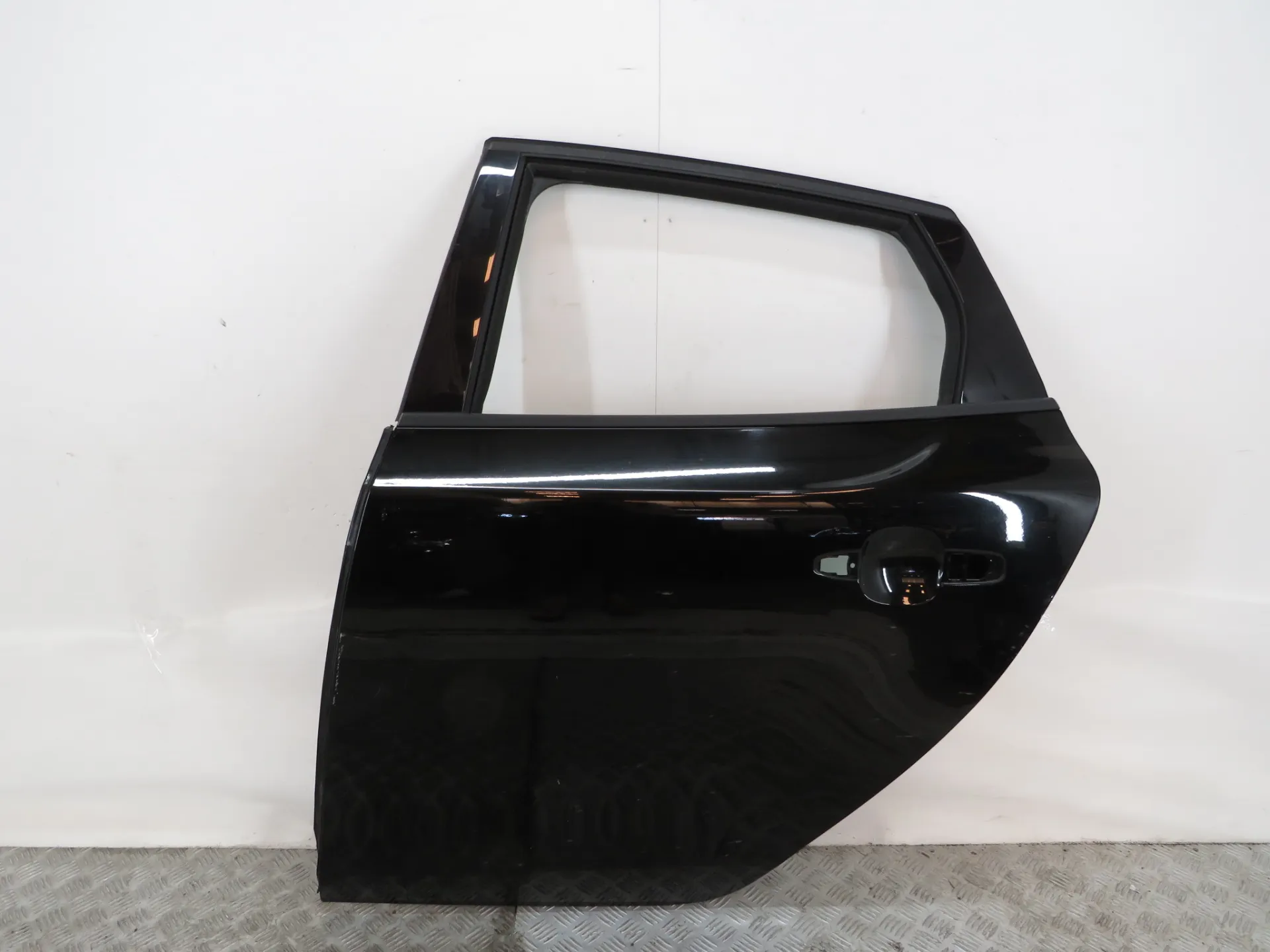 Porta trás esquerda VOLVO V40 Hatchback
