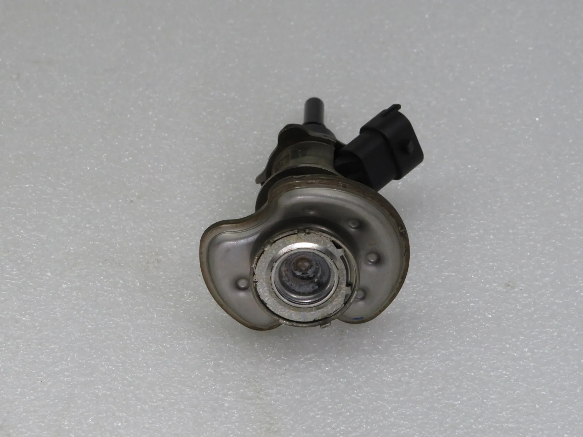 AdBlue injector HYUNDAI Tucson (TL) Imagem-1