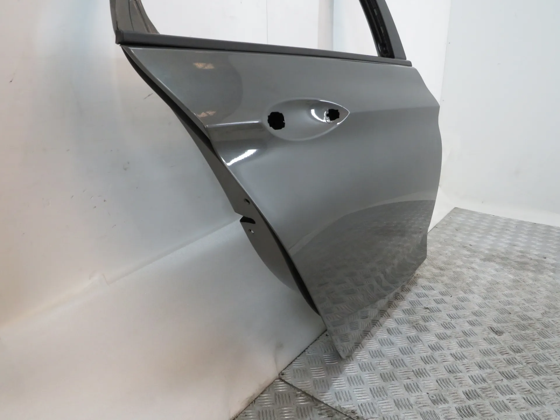 Right rear door OPEL Astra K Sports Tourer Imagem-2