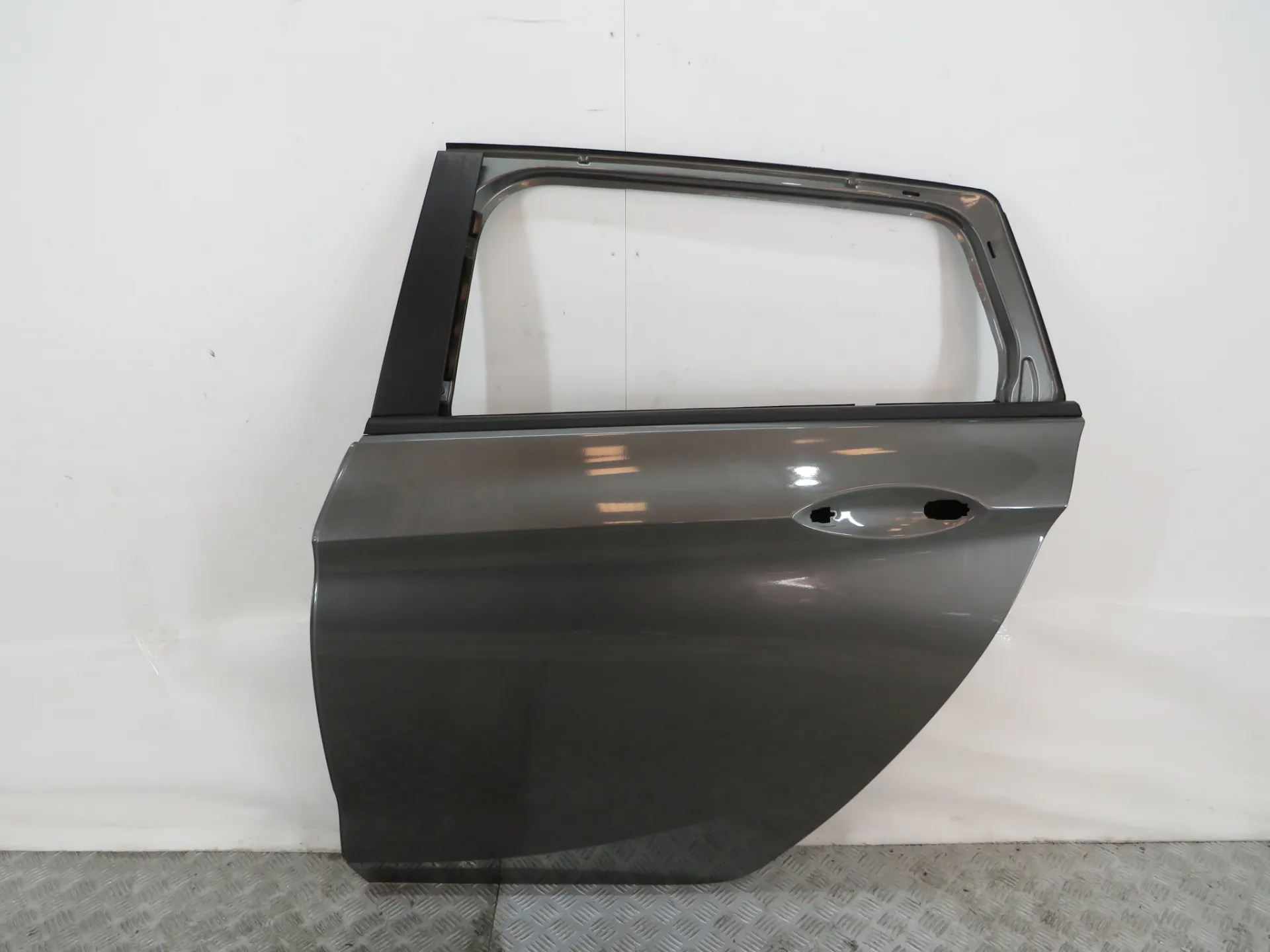 Left rear door OPEL Astra K Sports Tourer