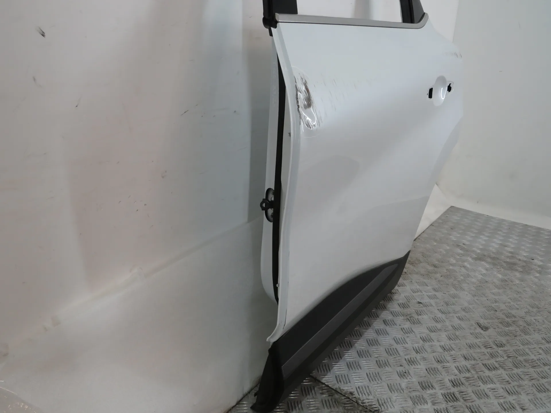 Porta posteriore destra RENAULT Captur II Imagem-3