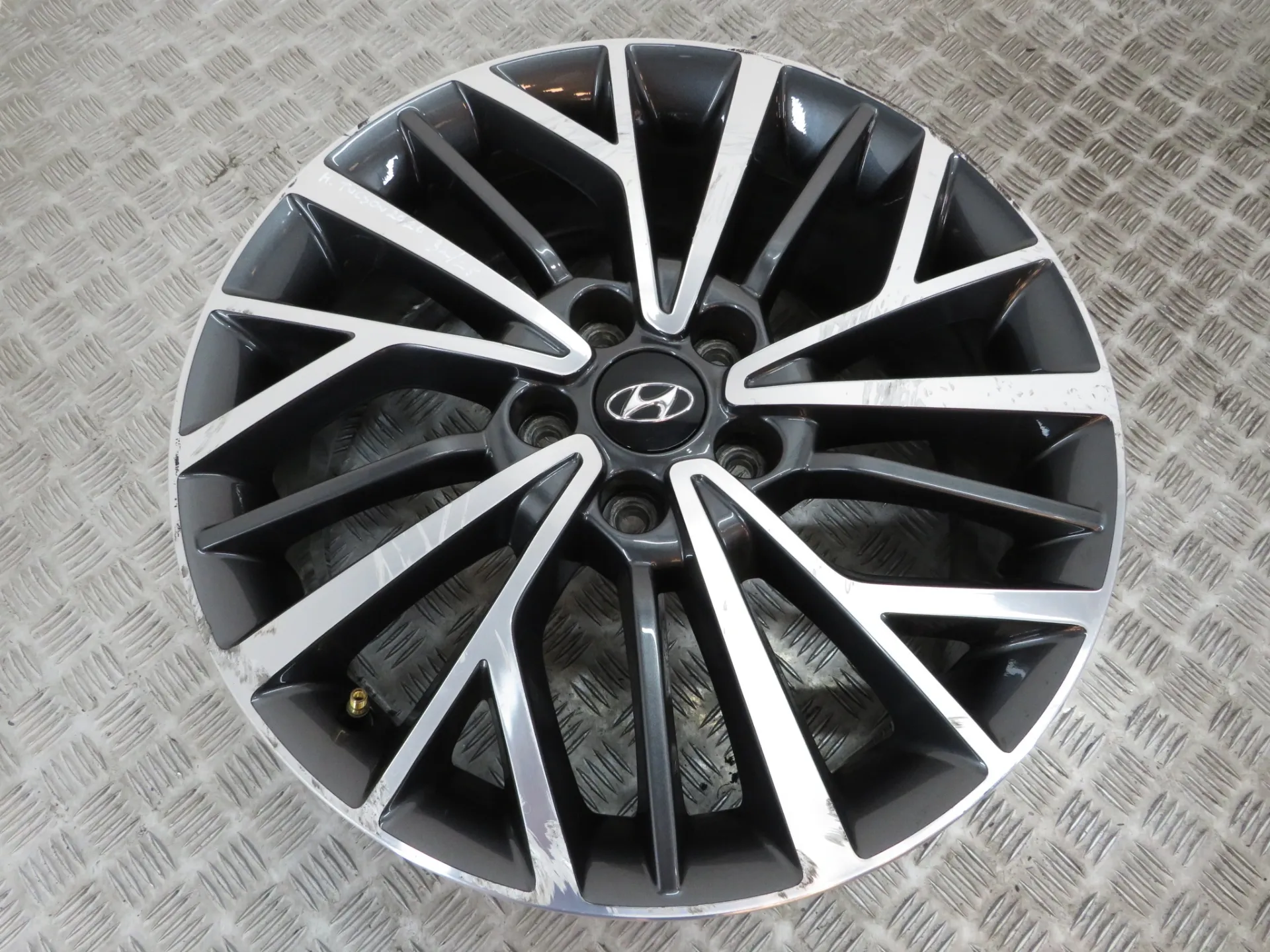 Wheel set HYUNDAI Tucson (TL) Imagem-2