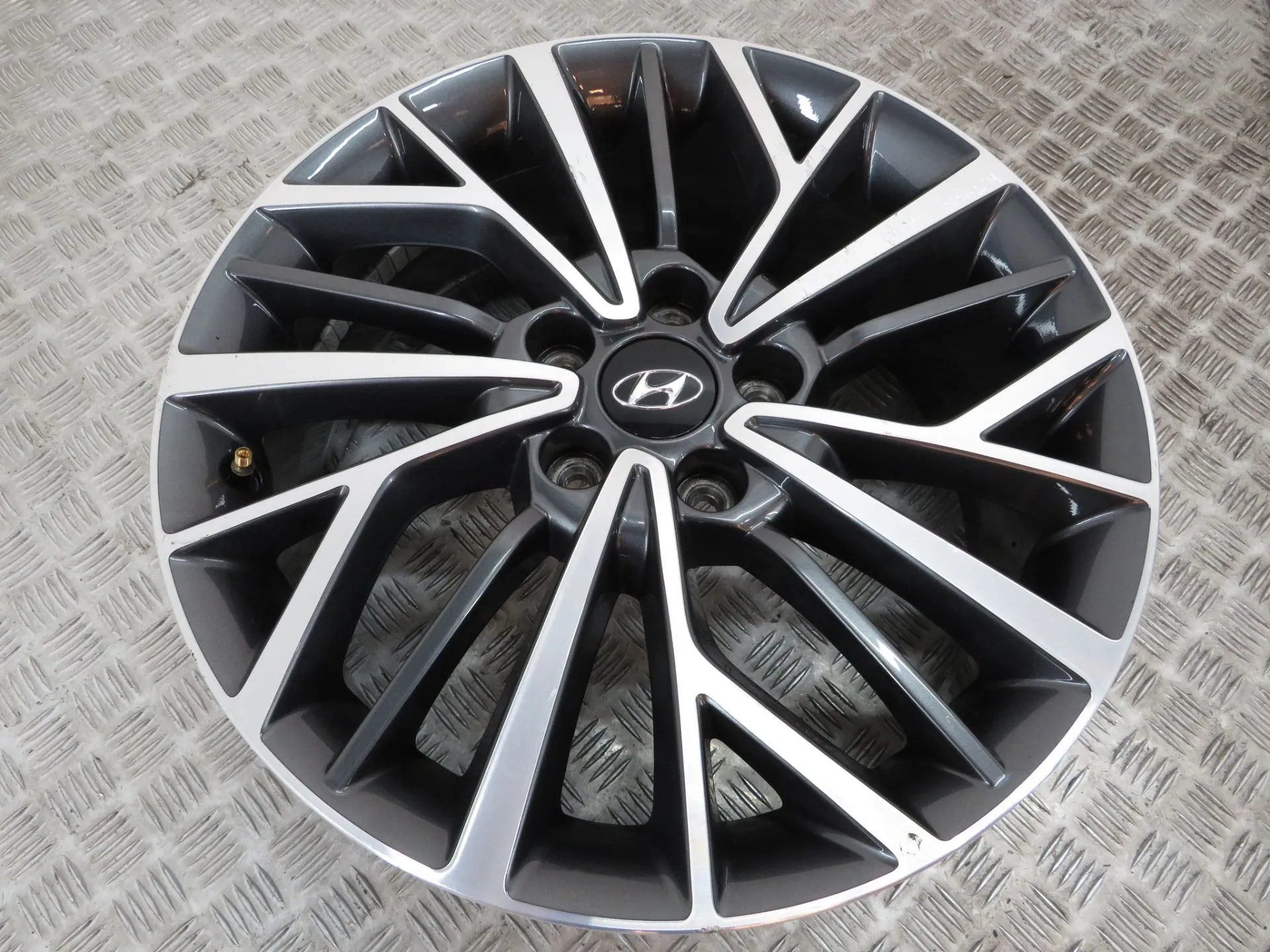 Wheel set HYUNDAI Tucson (TL) Imagem-6