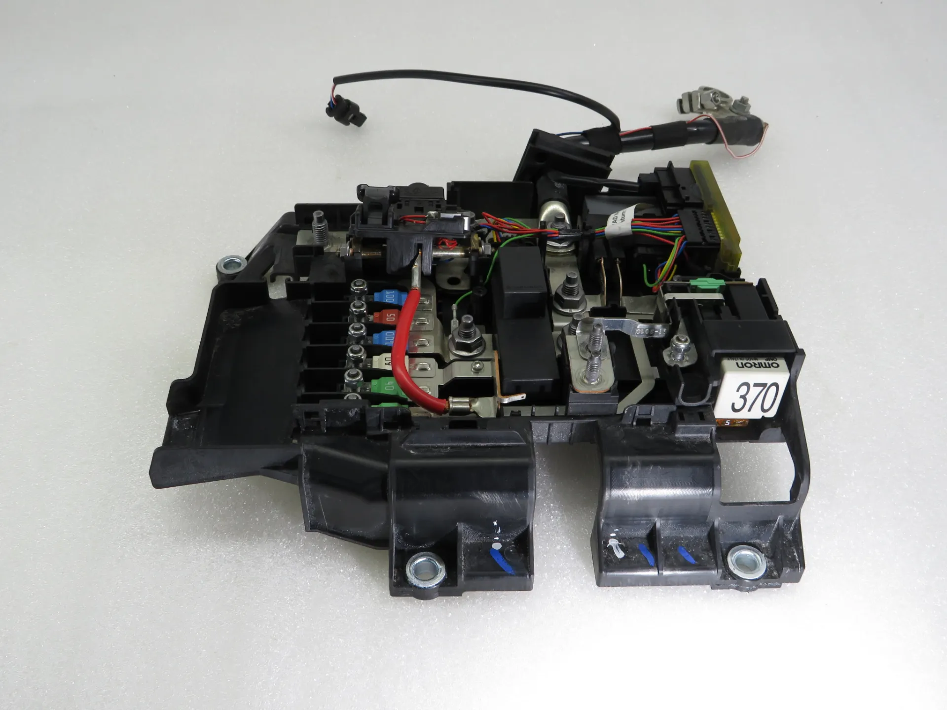 Boîte de fusibles / SAM / BSI PORSCHE Cayenne (92A)