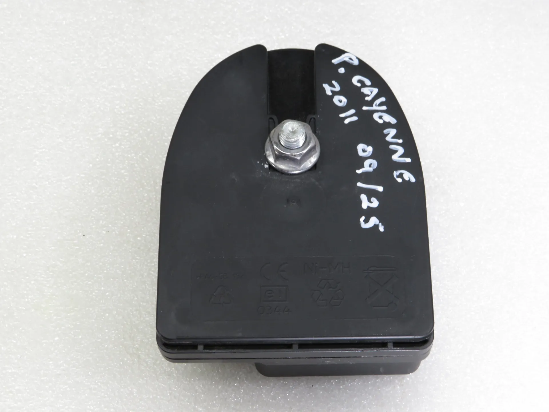 Horn PORSCHE Cayenne (92A) Imagem-1