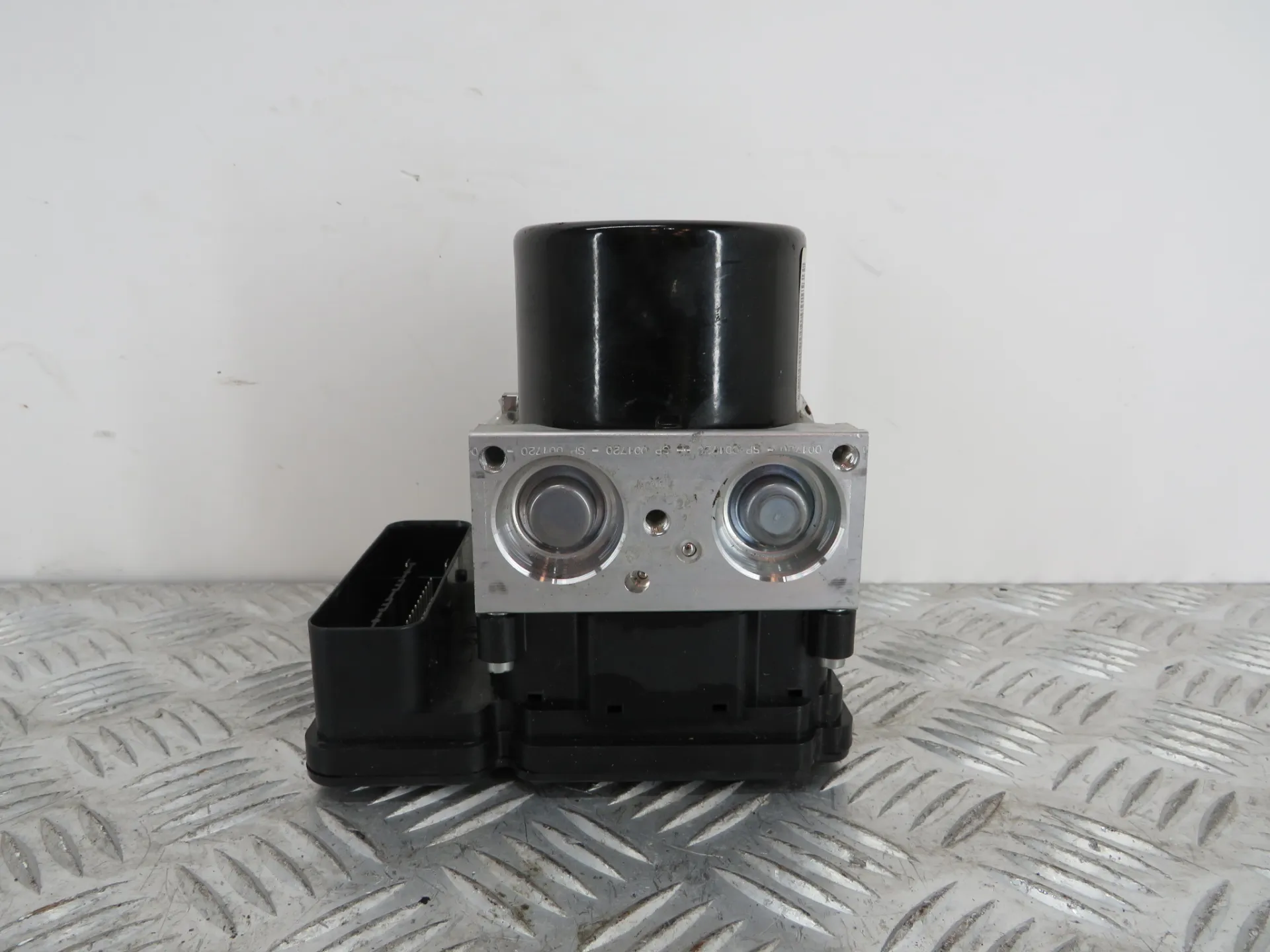 ABS VOLVO V40 Hatchback Imagem-2