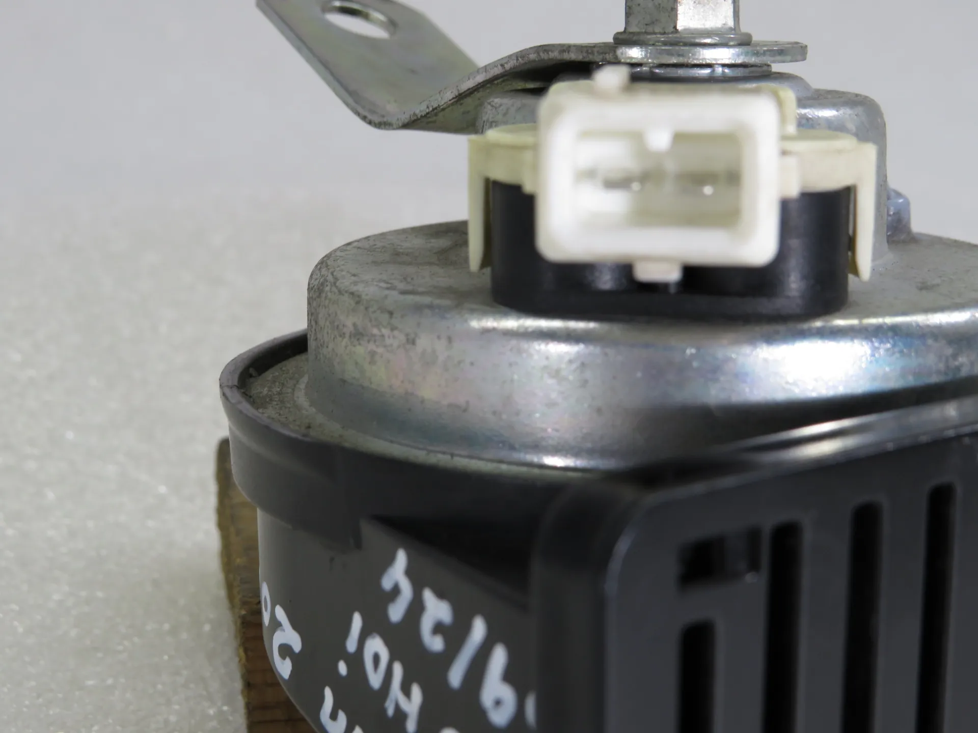 Horn PEUGEOT Boxer Imagem-3