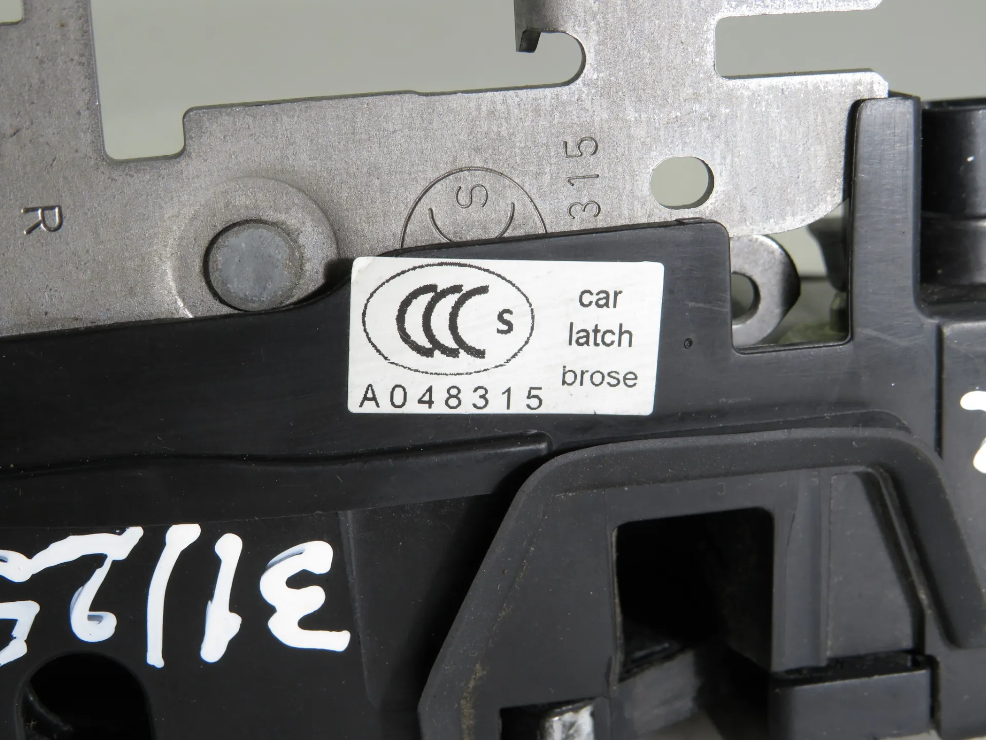 Front Right Door Lock VOLVO V40 Hatchback Imagem-4