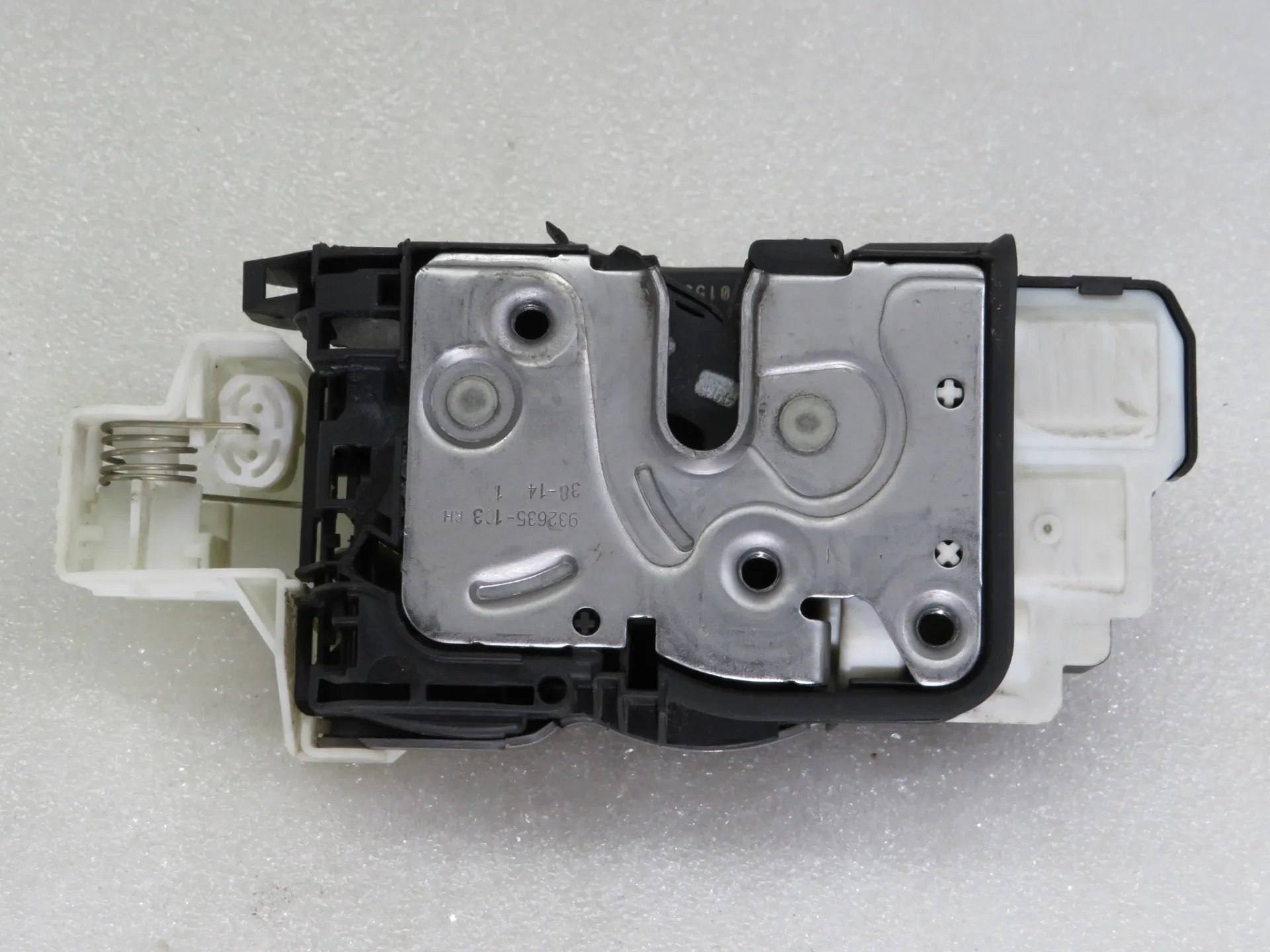 Front Right Door Lock VOLVO V40 Hatchback Imagem-2