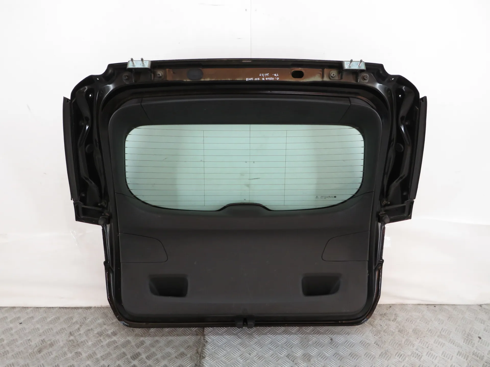 Tailgate / Trunk lid OPEL Astra K Sports Tourer Imagem-3
