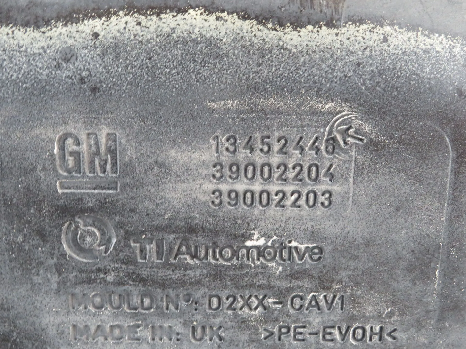 Fuel tank OPEL Astra K Sports Tourer Imagem-5