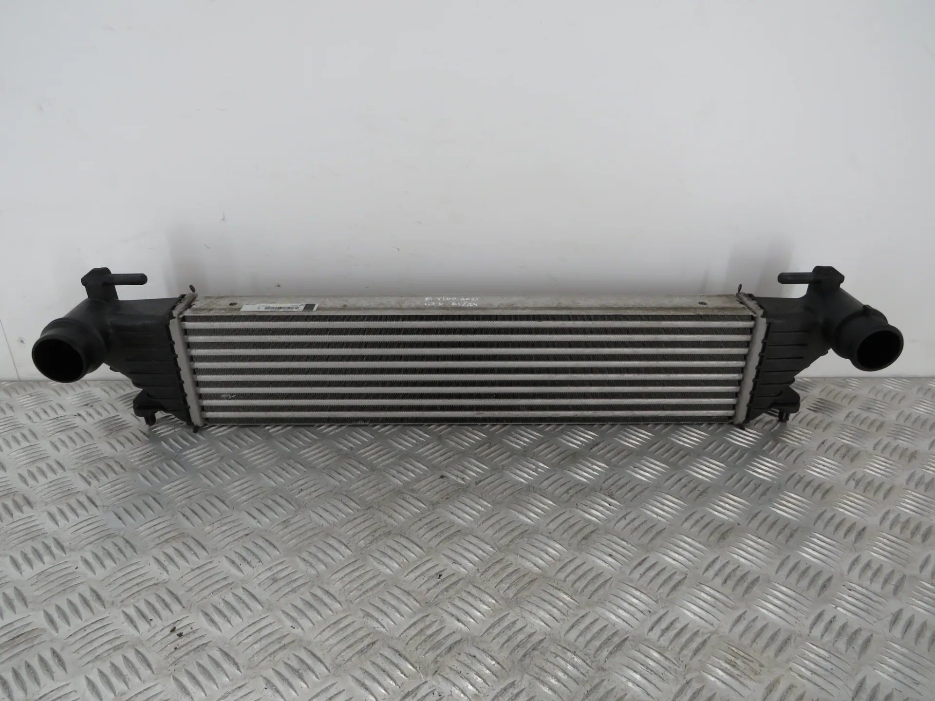 Radiateur d'intercooler FIAT Tipo Hatchback (357_)