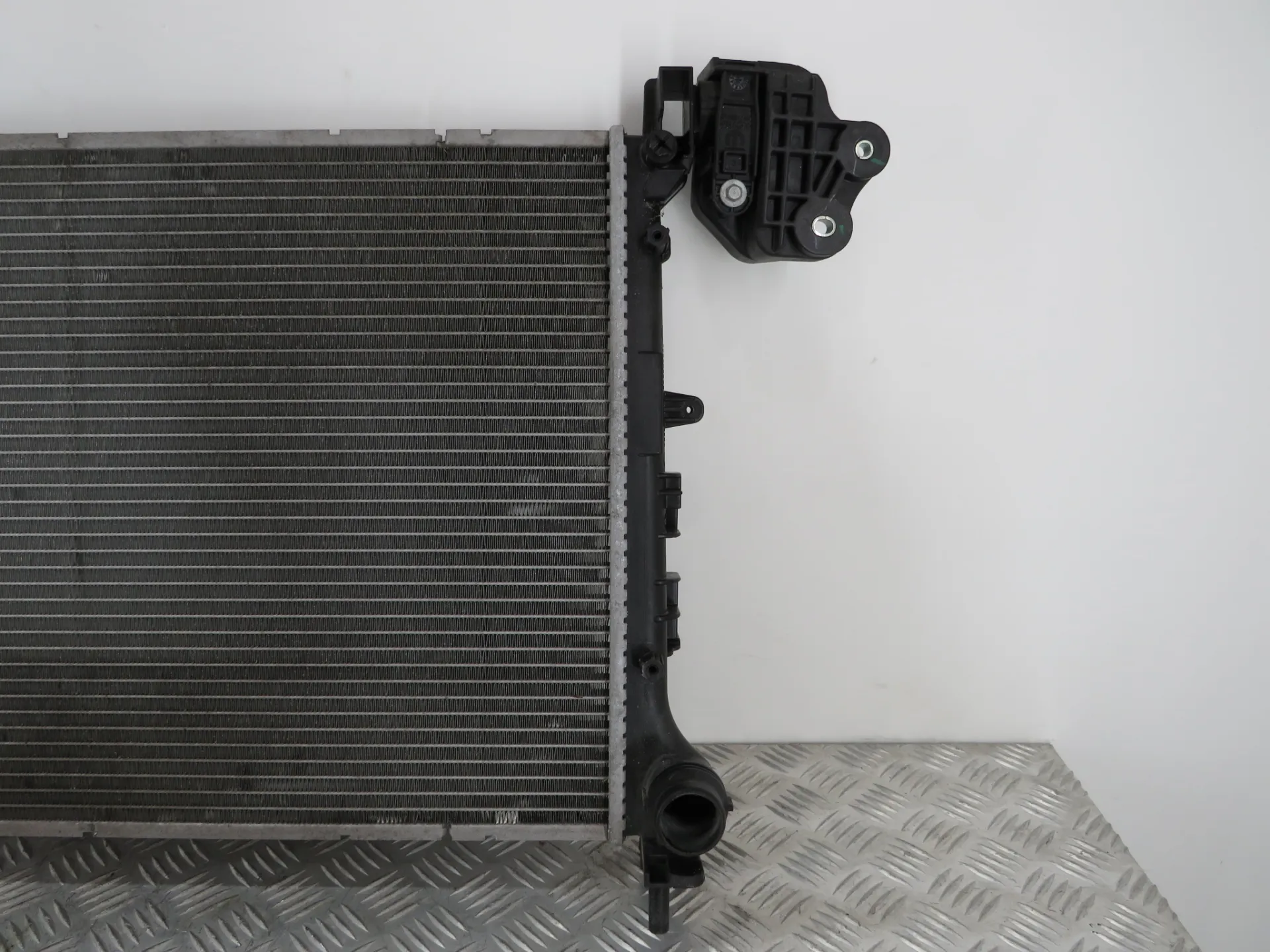 Radiateur d'eau FIAT Tipo Hatchback (357_) Imagem-1