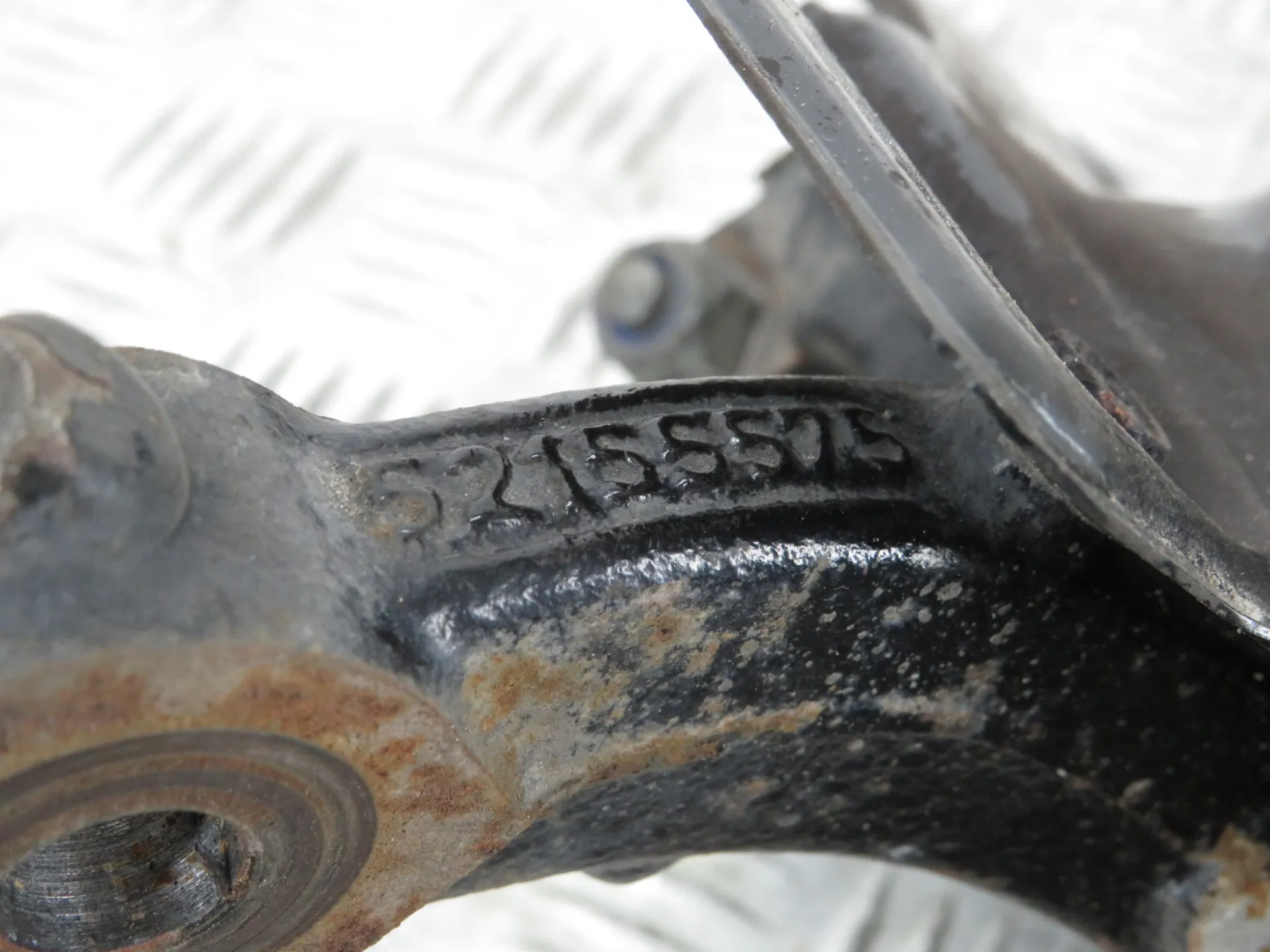 Fusée avant gauche FIAT Tipo Hatchback (357_) Imagem-3