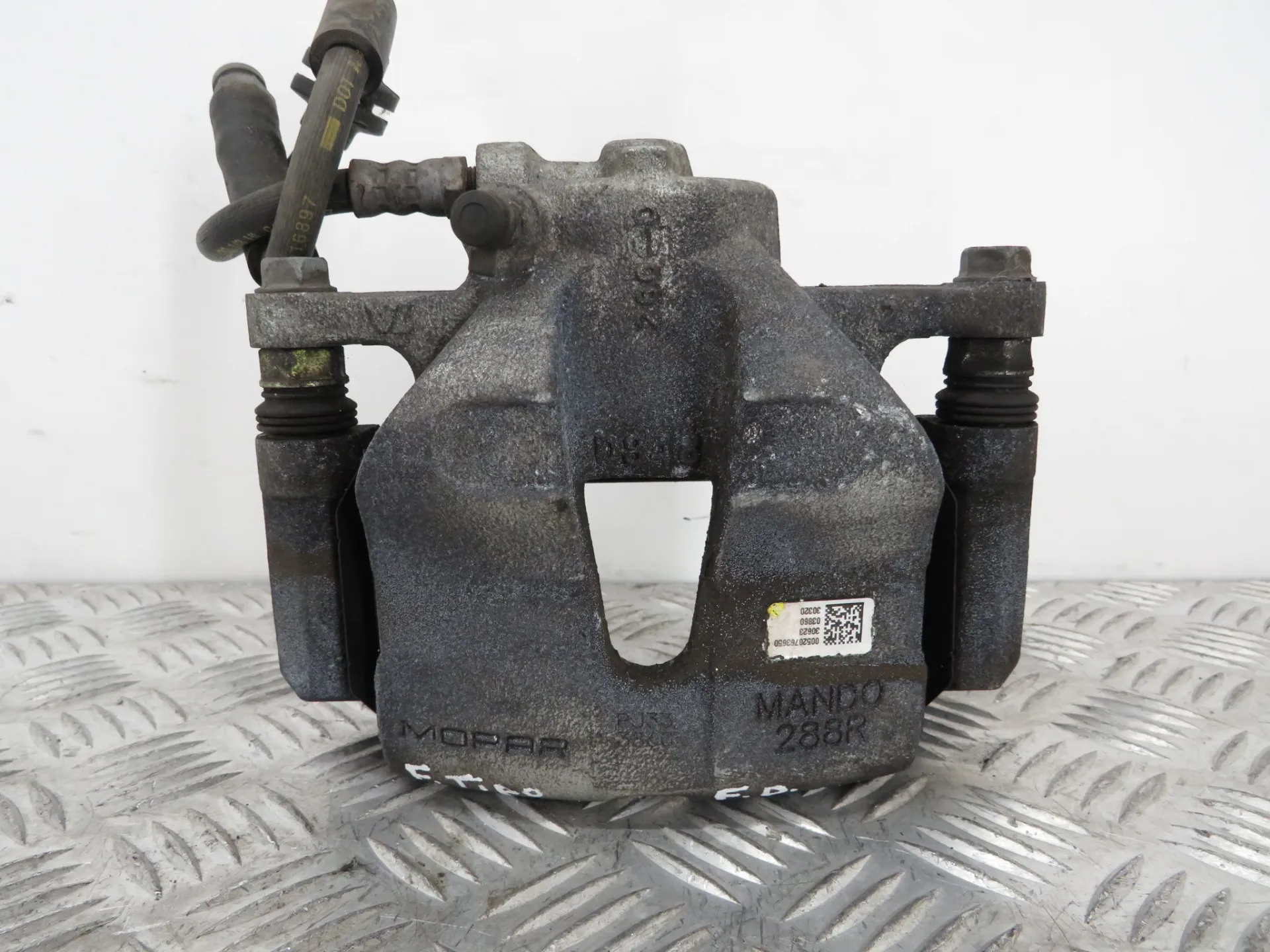 Étrier de frein avant Droite FIAT Tipo Hatchback (357_)