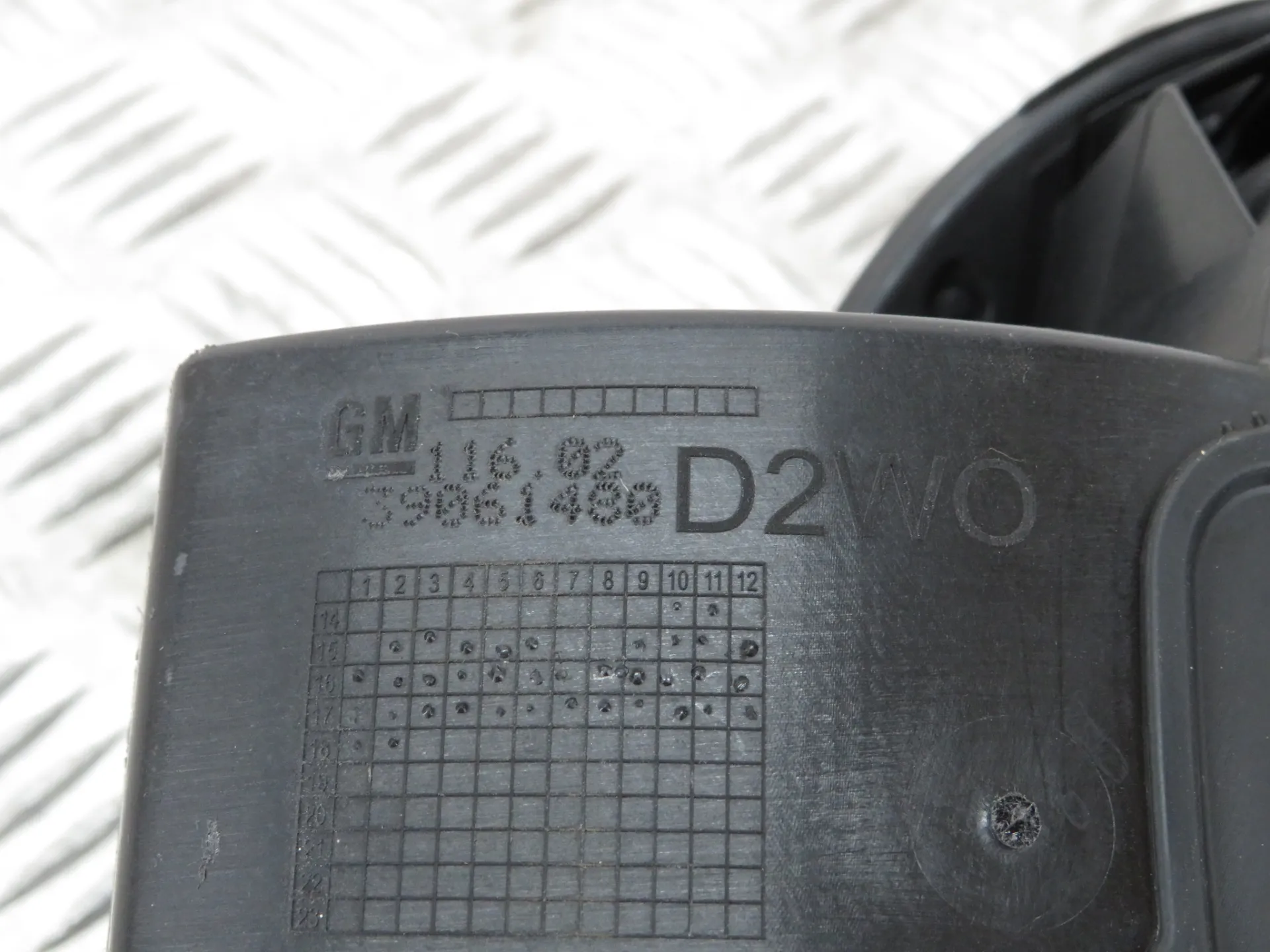 Fuel tank cap OPEL Astra K Sports Tourer Imagem-2