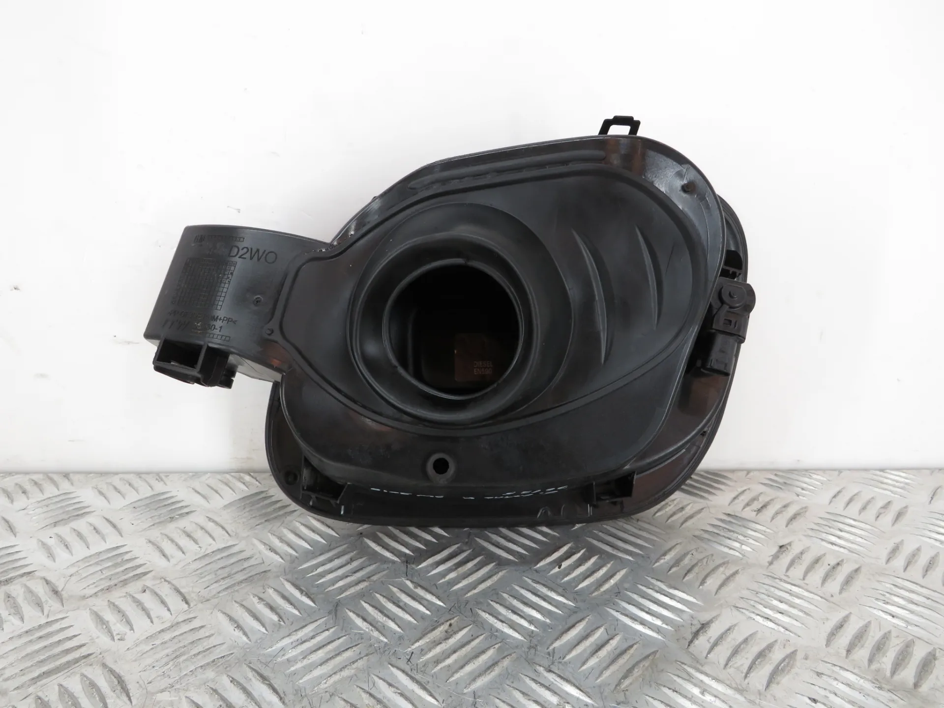 Fuel tank cap OPEL Astra K Sports Tourer Imagem-1
