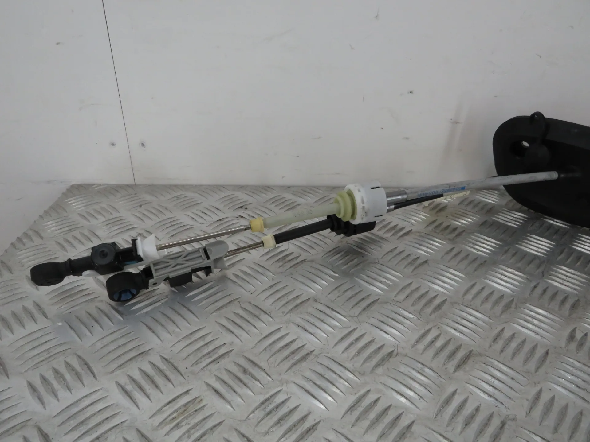 Gear selector cables OPEL Astra K Sports Tourer Imagem-1