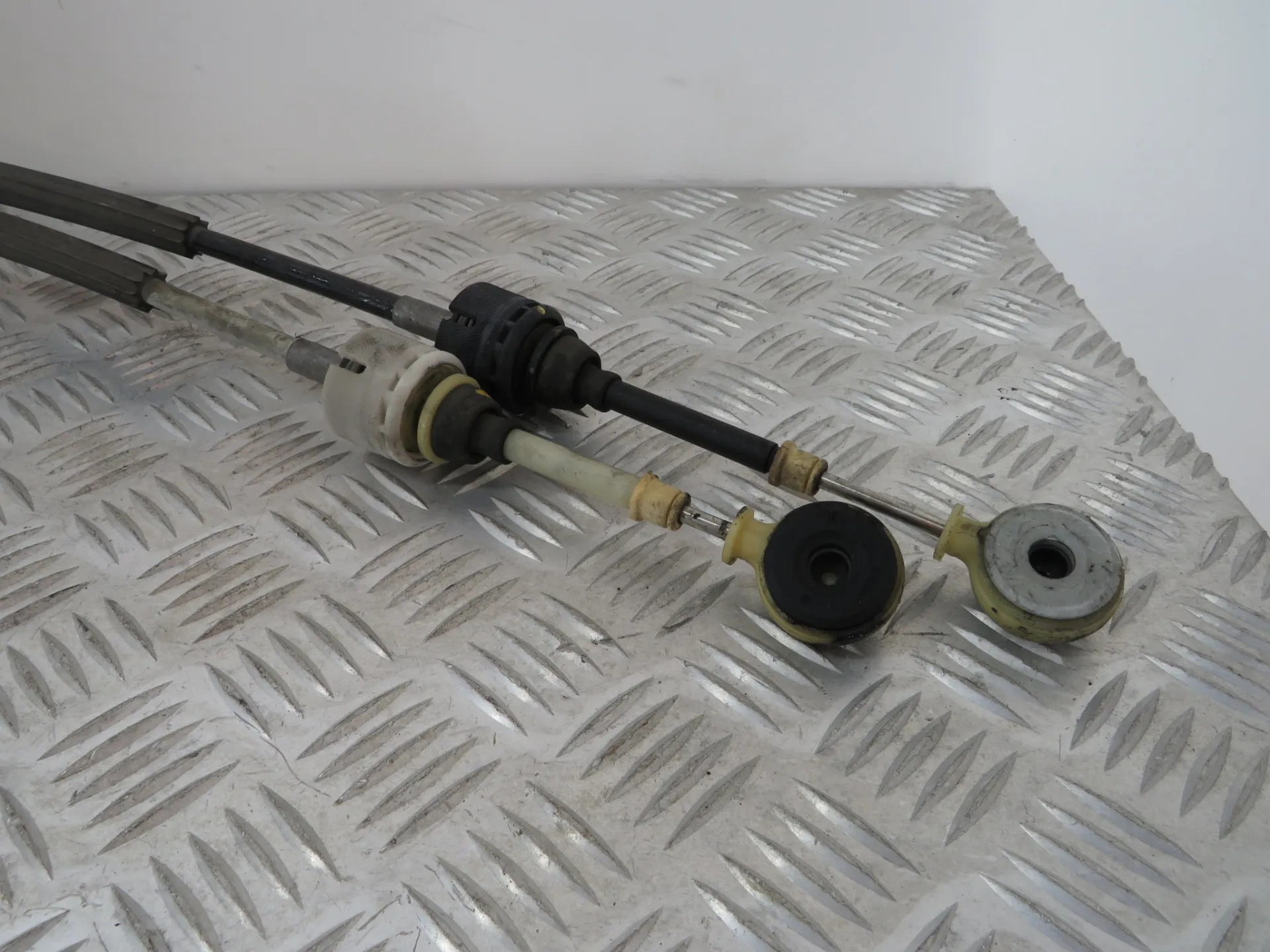 Gear selector cables OPEL Astra K Sports Tourer Imagem-2