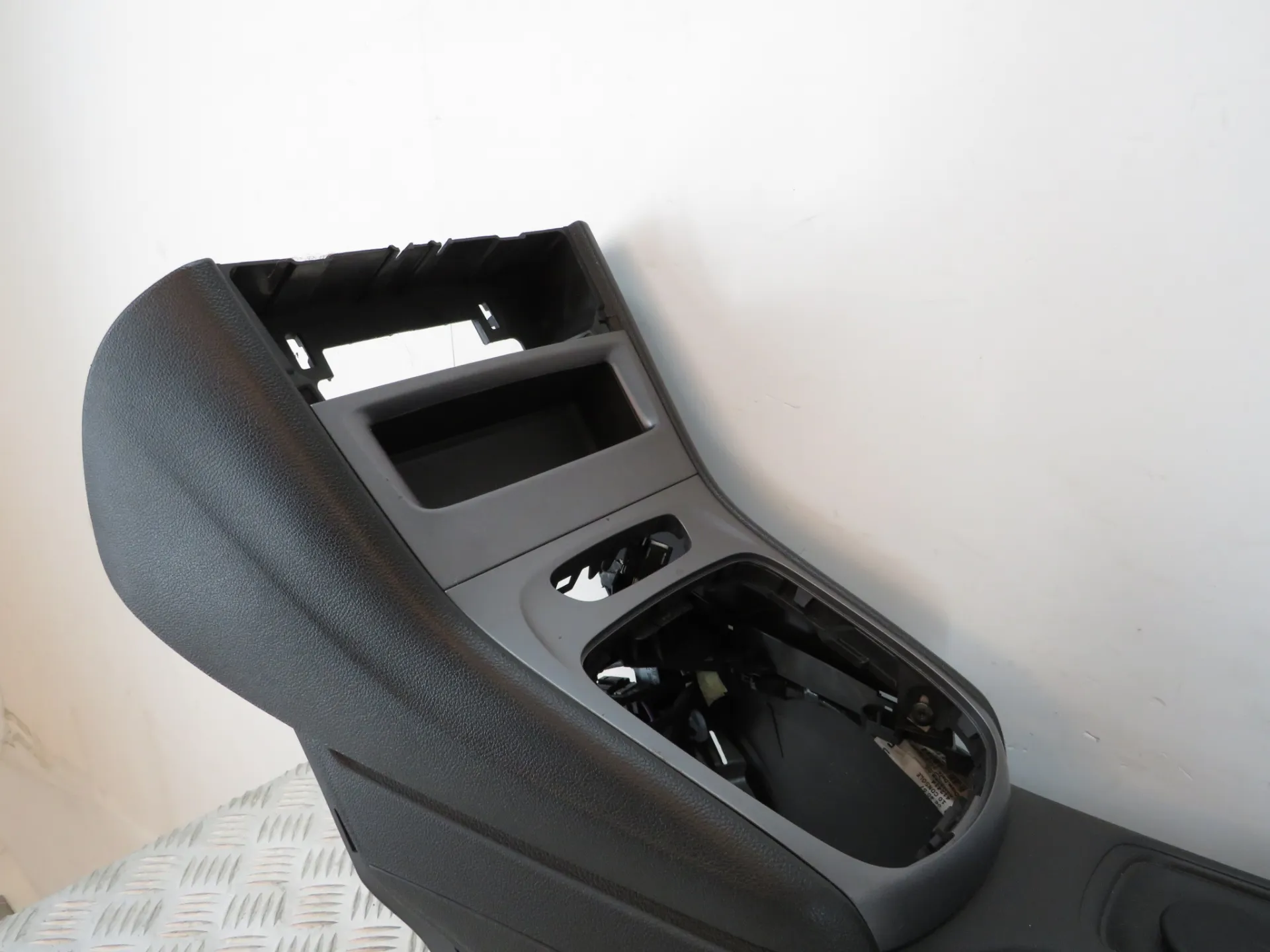 Console central OPEL Astra K Sports Tourer Imagem-3