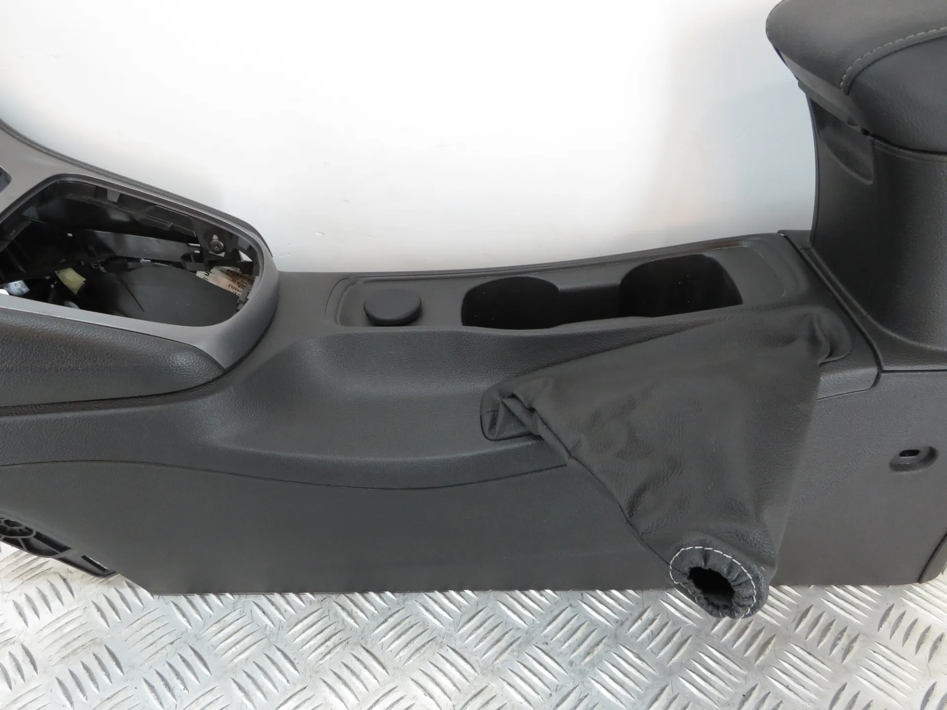 Console central OPEL Astra K Sports Tourer Imagem-2