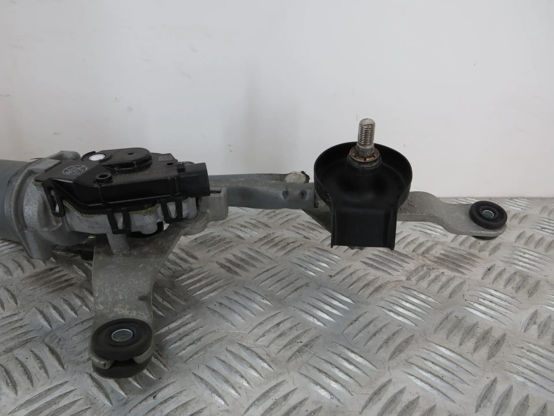 Front Wiper Motor OPEL Insignia B Sports Tourer (Z18) Imagem-2