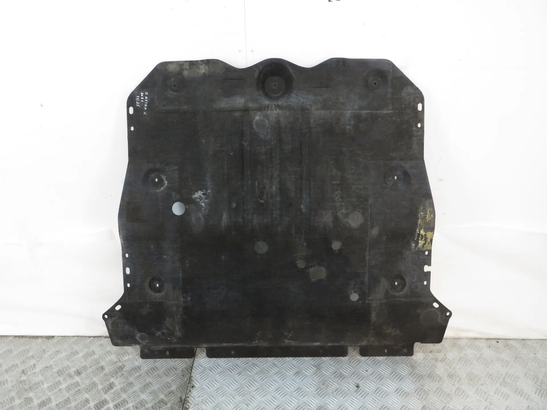 Engine underbody shielding OPEL Astra K Sports Tourer
